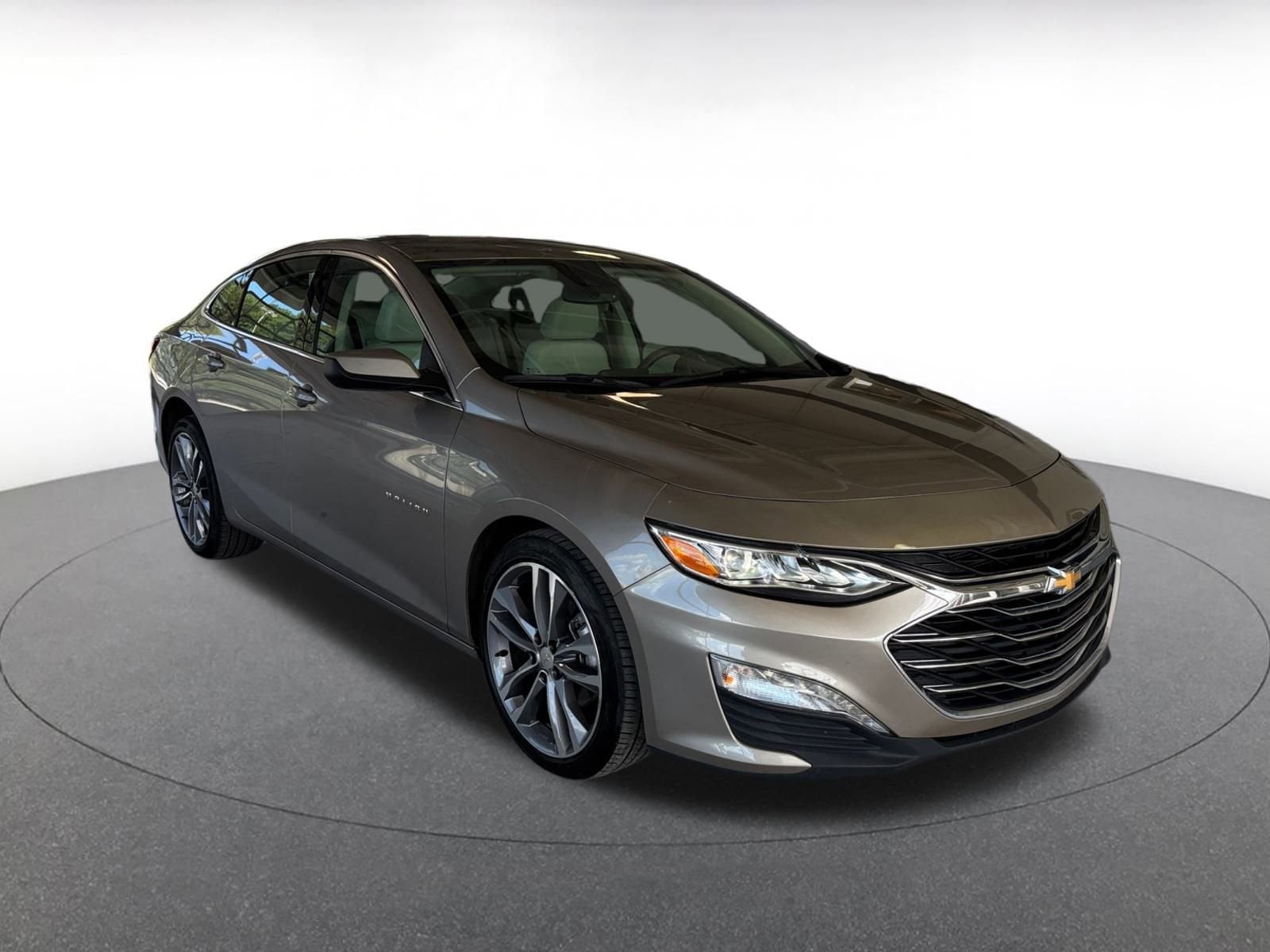 Thumbnail: 2024 Chevrolet Malibu - 1