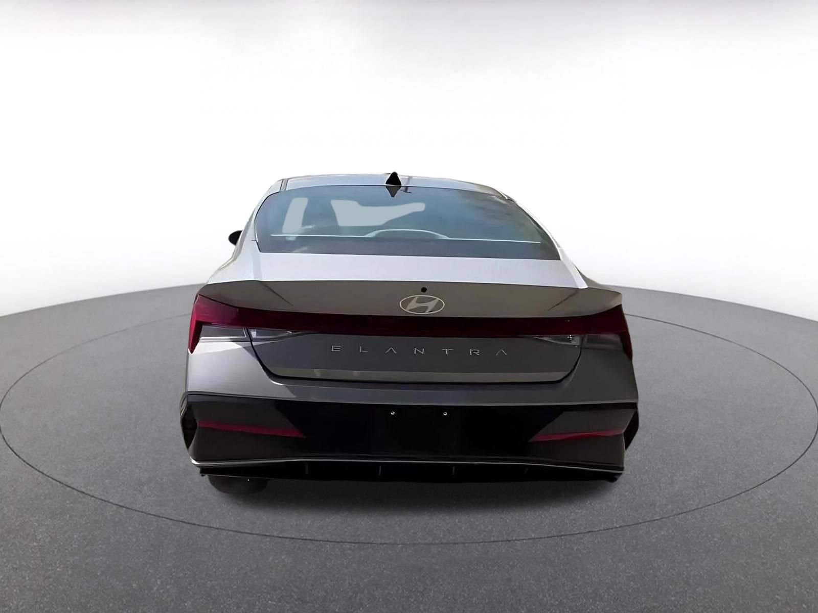 Thumbnail: 2025 Hyundai Elantra - 12