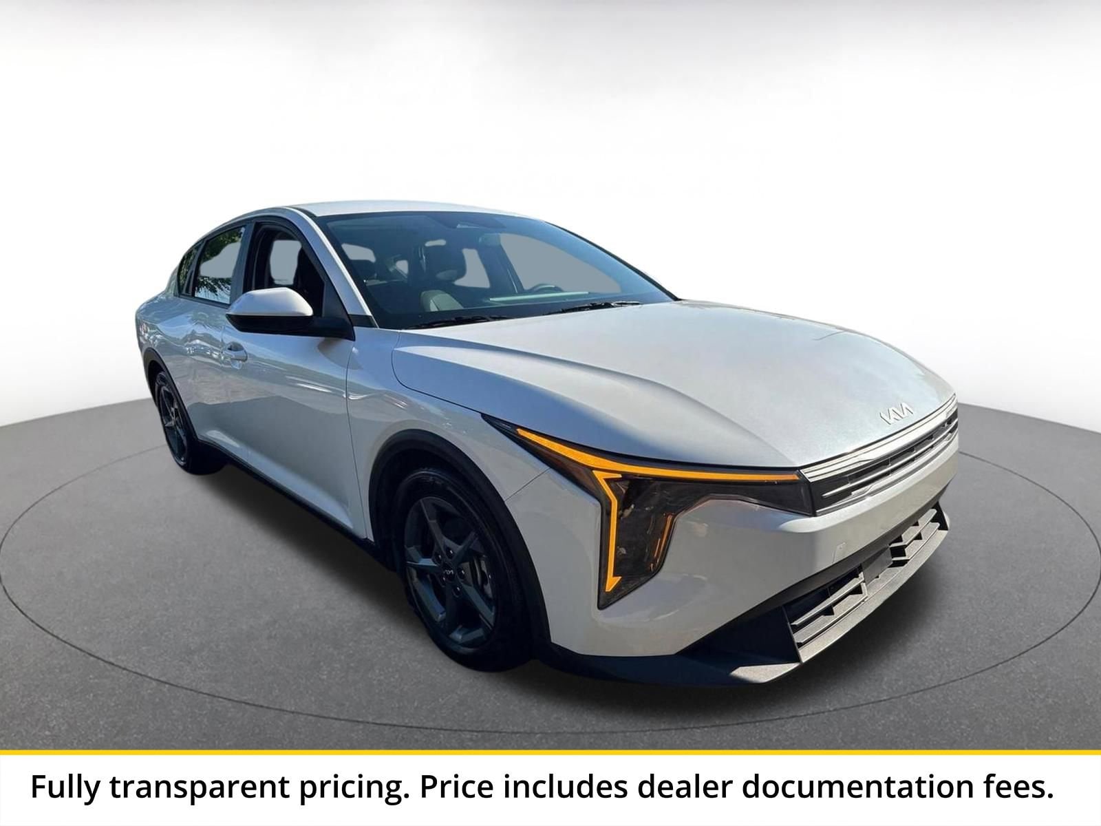 Thumbnail: 2025 Kia K4 - 1
