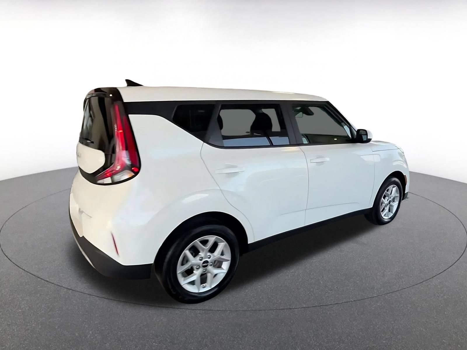 Thumbnail: 2025 Kia Soul - 12