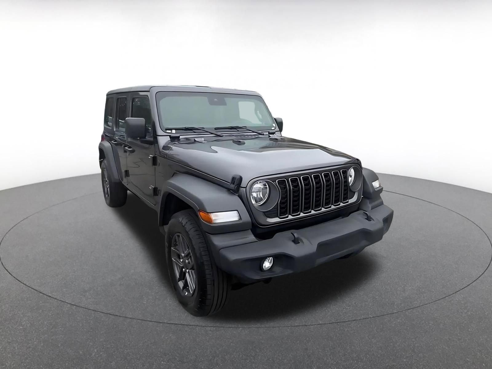 Thumbnail: 2025 Jeep Wrangler - 3