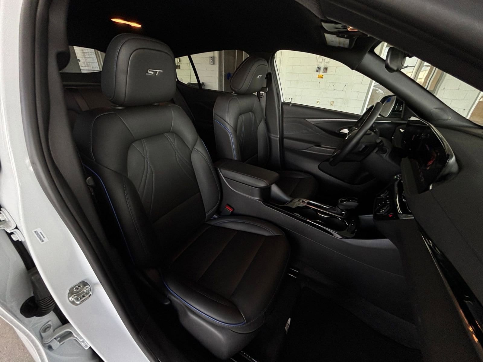 Thumbnail: 2025 Buick Envista - 35