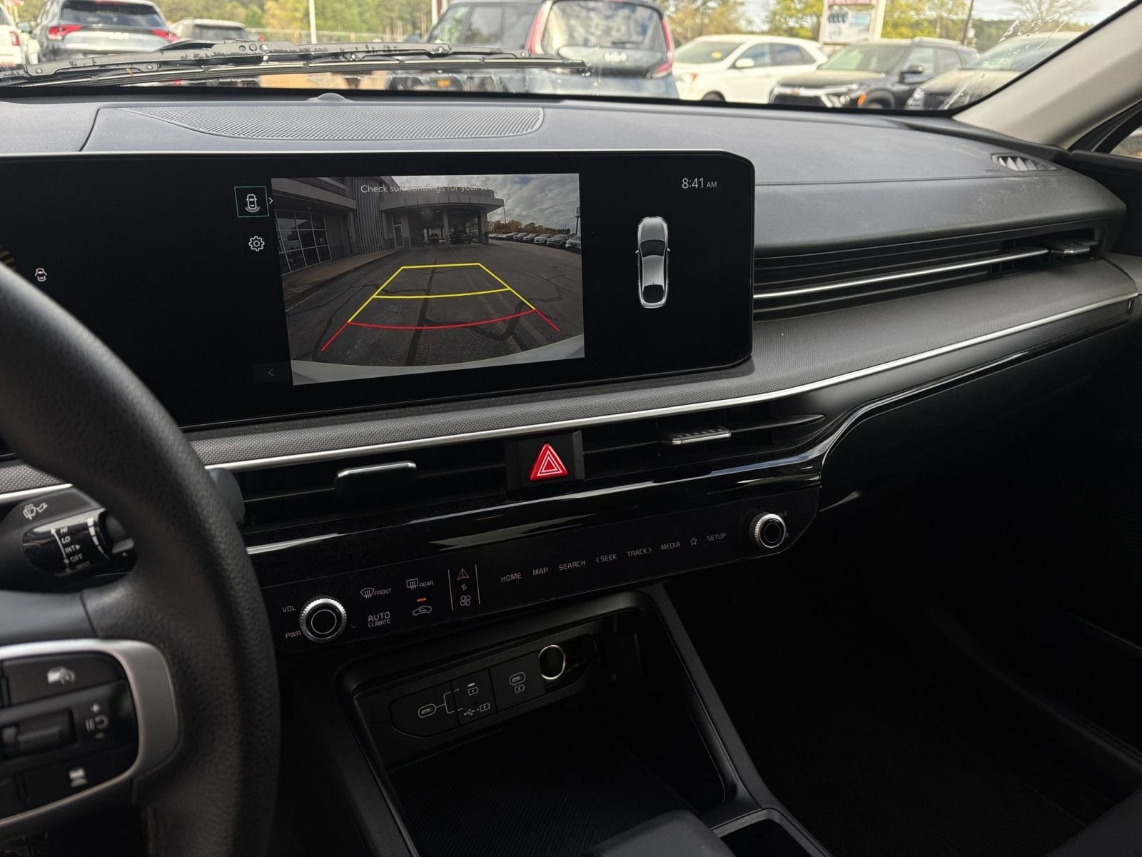 Thumbnail: 2025 Kia K5 - 26