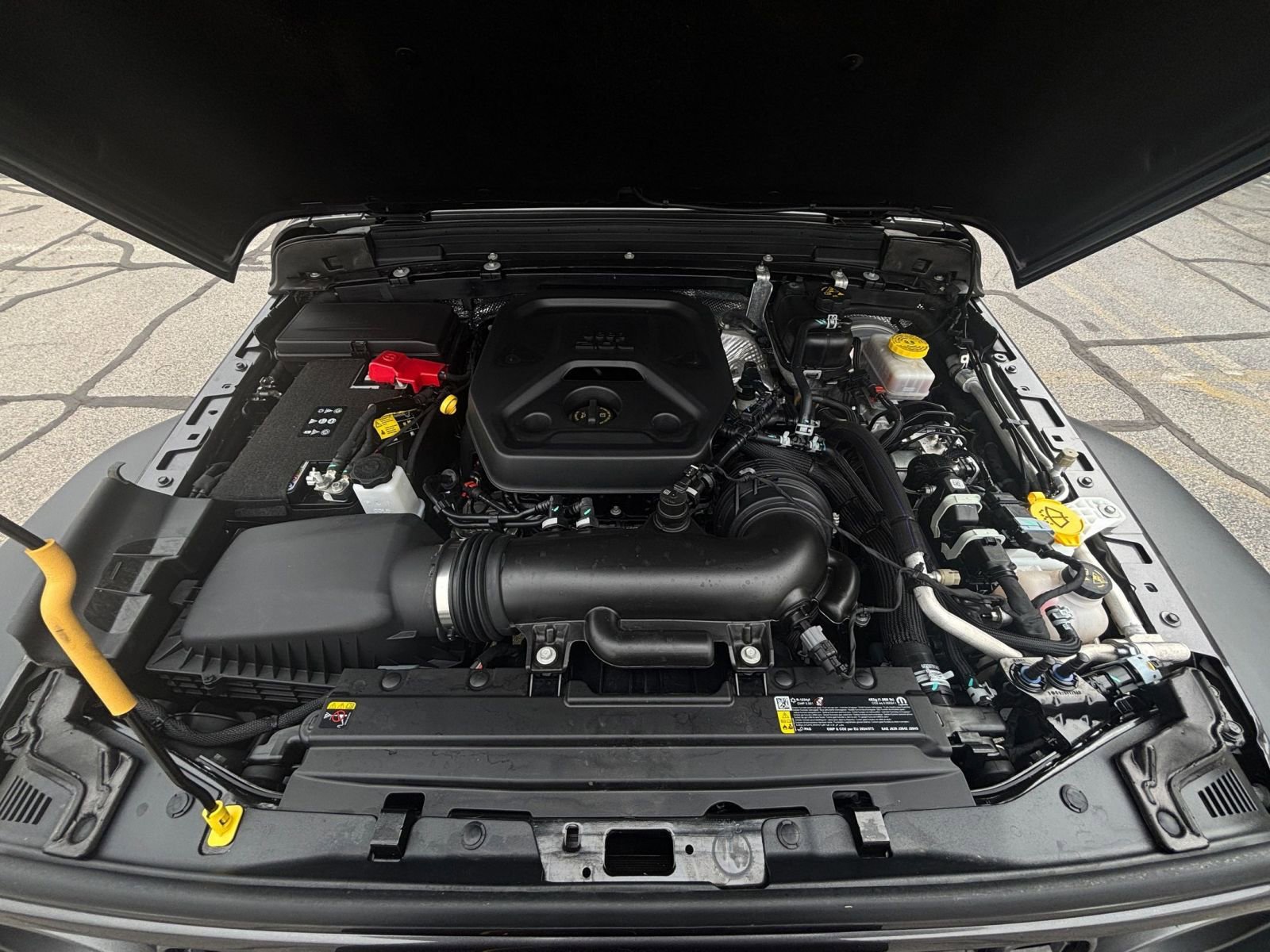 Thumbnail: 2025 Jeep Wrangler - 34