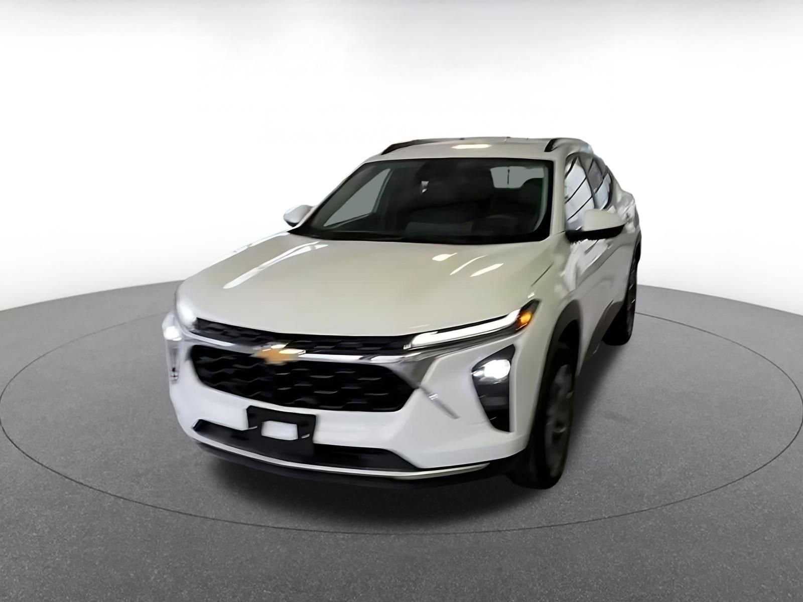 Thumbnail: 2025 Chevrolet Trax - 6