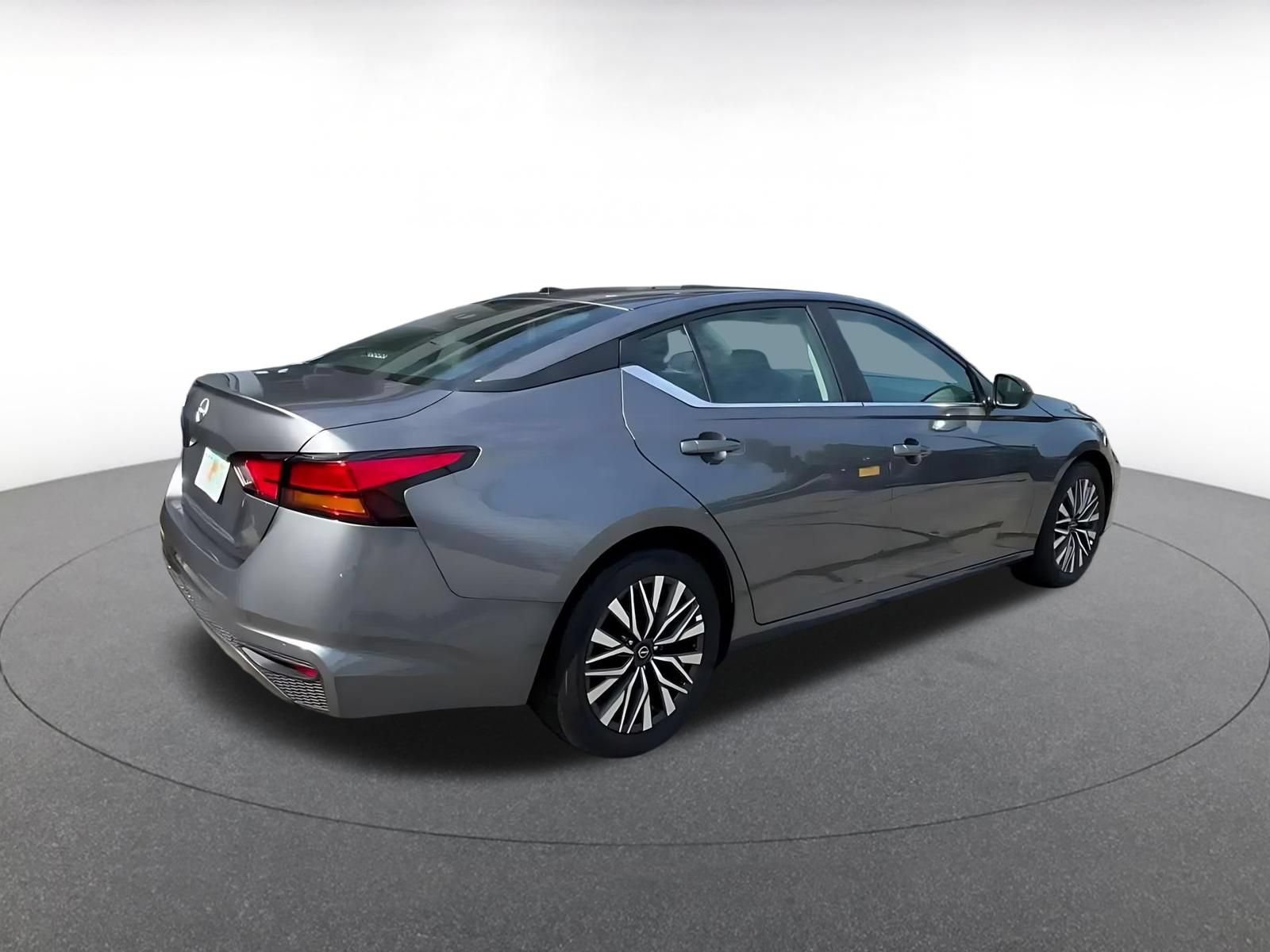 Thumbnail: 2026 Nissan Altima - 13