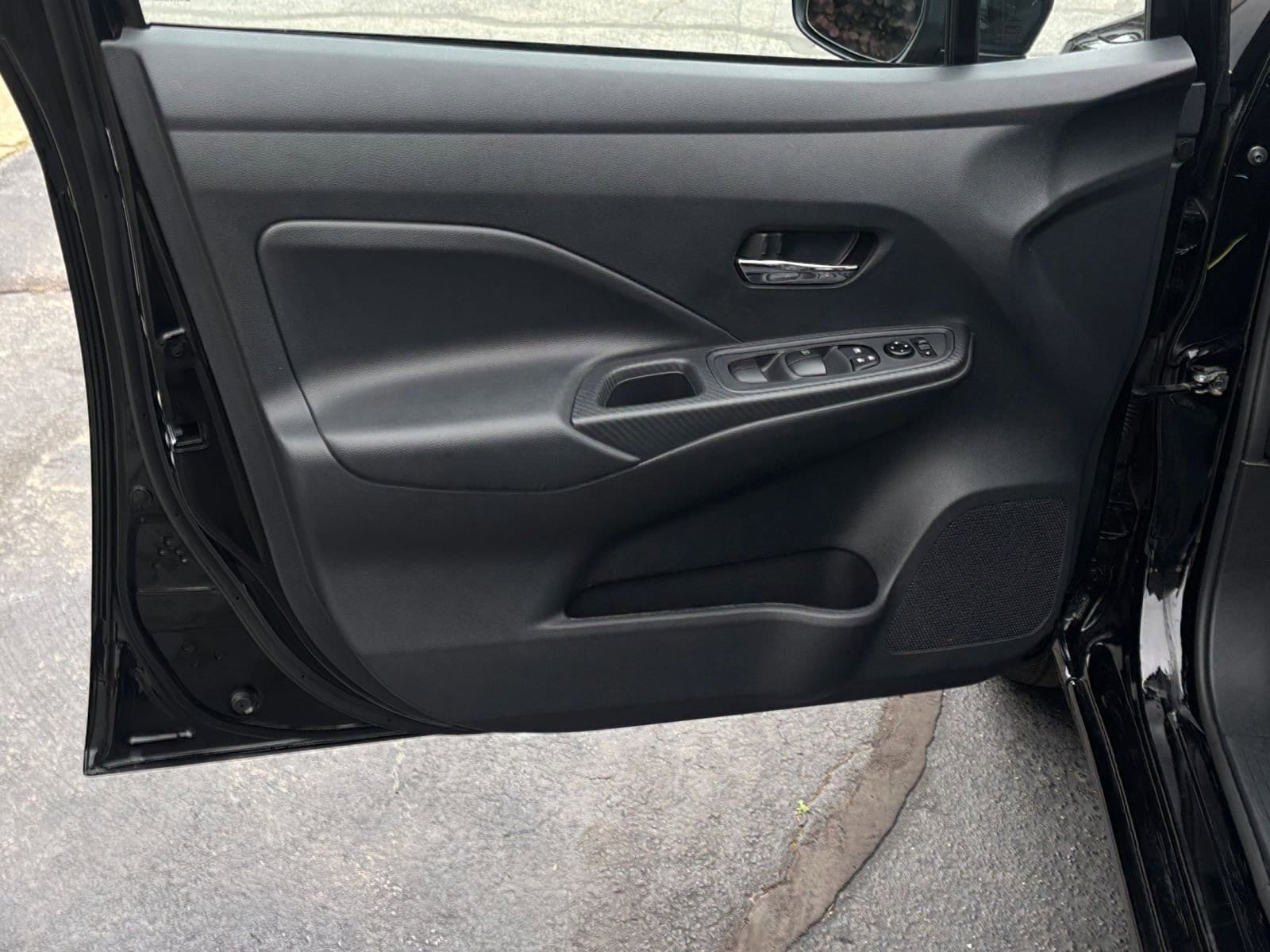 Thumbnail: 2025 Nissan Versa - 18
