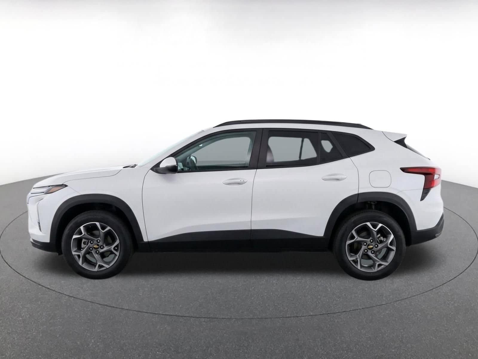Thumbnail: 2025 Chevrolet Trax - 5