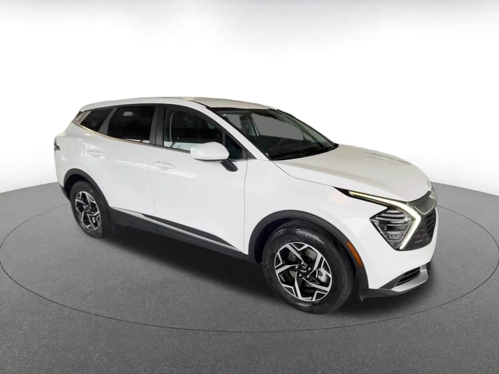 Thumbnail: 2025 Kia Sportage - 2