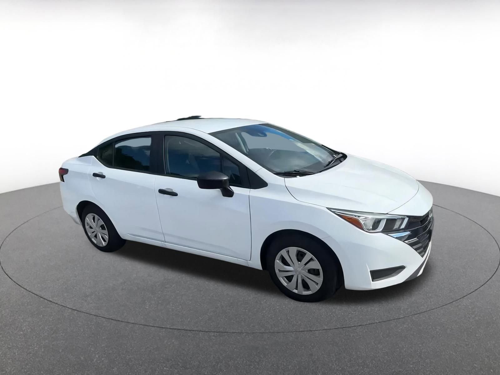 2024 Nissan Versa S 2