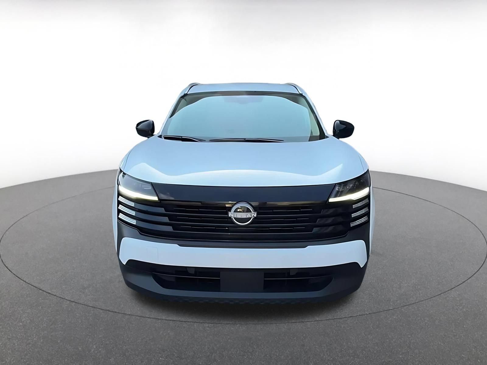 Thumbnail: 2026 Nissan Kicks - 4