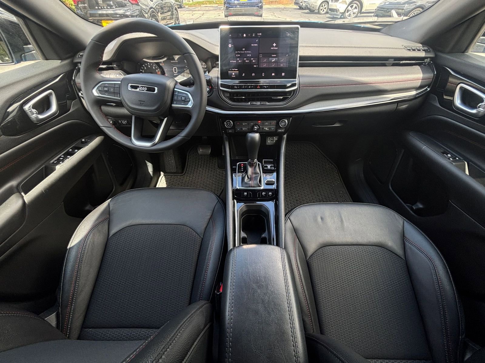 Thumbnail: 2025 Jeep Compass - 32