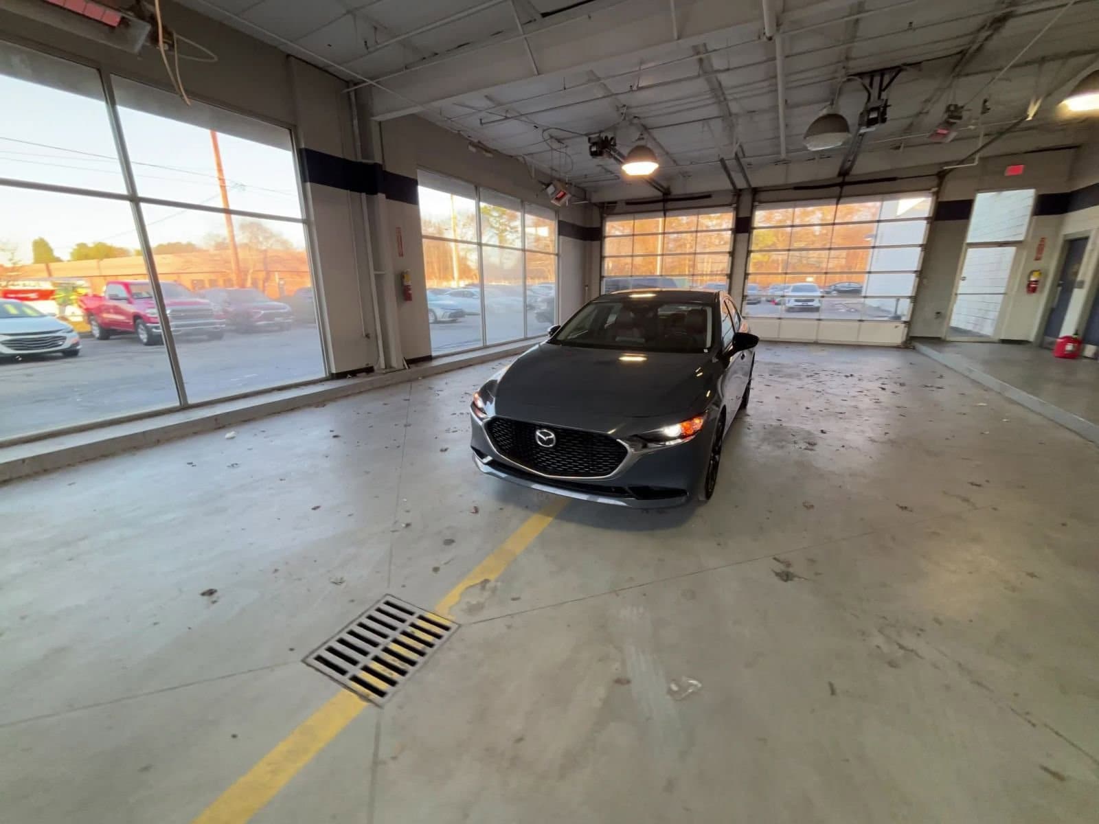 Thumbnail: 2025 Mazda Mazda3 - 22