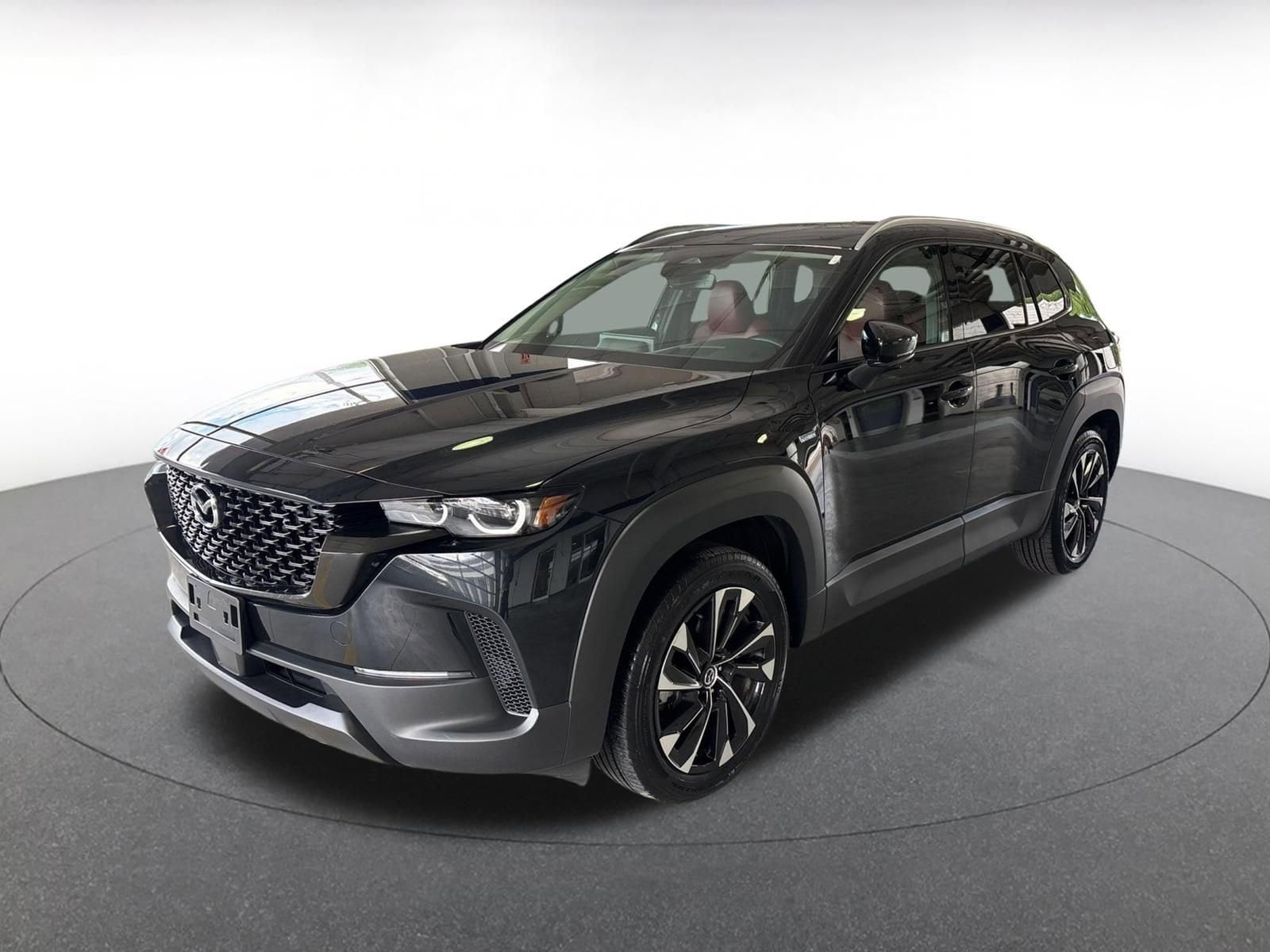Thumbnail: 2025 Mazda CX-50 - 8