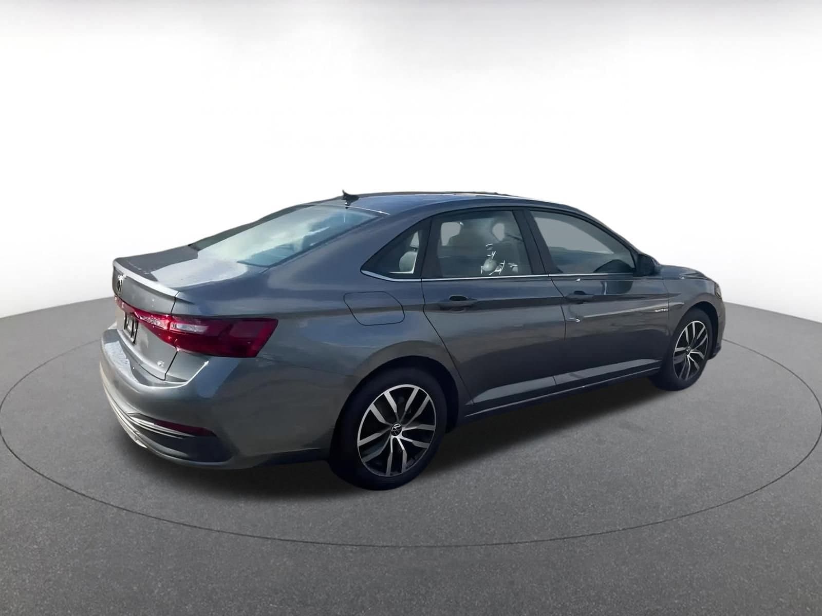 Thumbnail: 2025 Volkswagen Jetta - 13