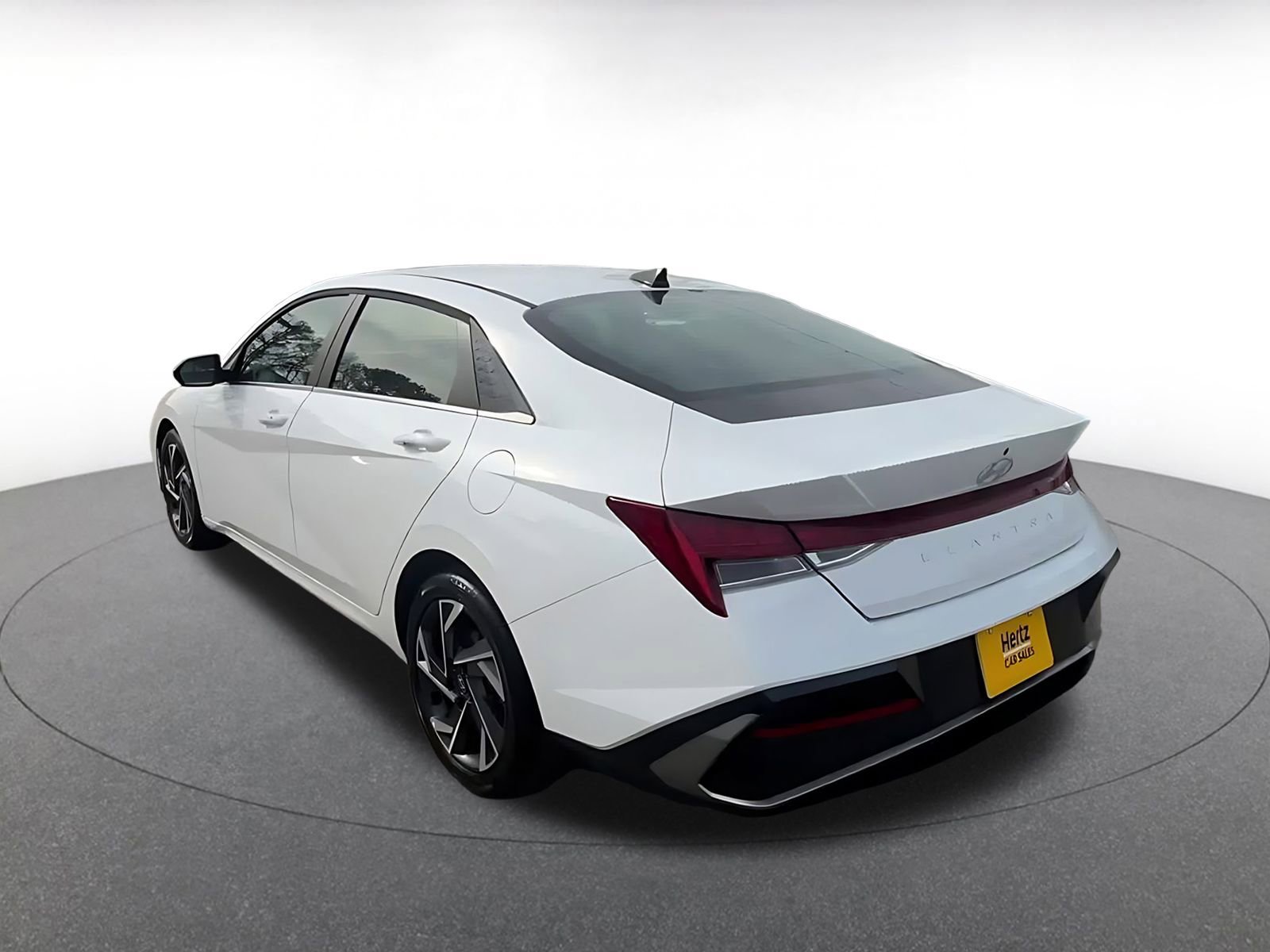 Thumbnail: 2025 Hyundai Elantra - 15