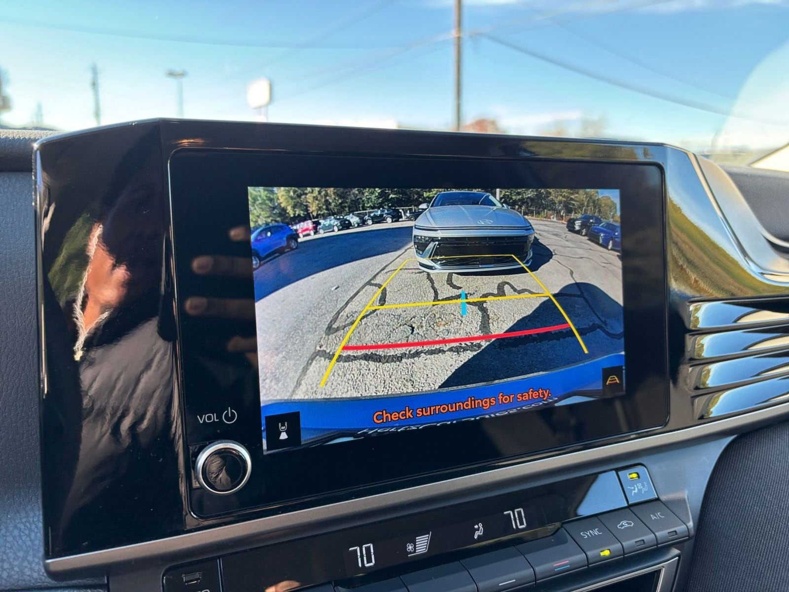 Thumbnail: 2025 Toyota Camry - 17