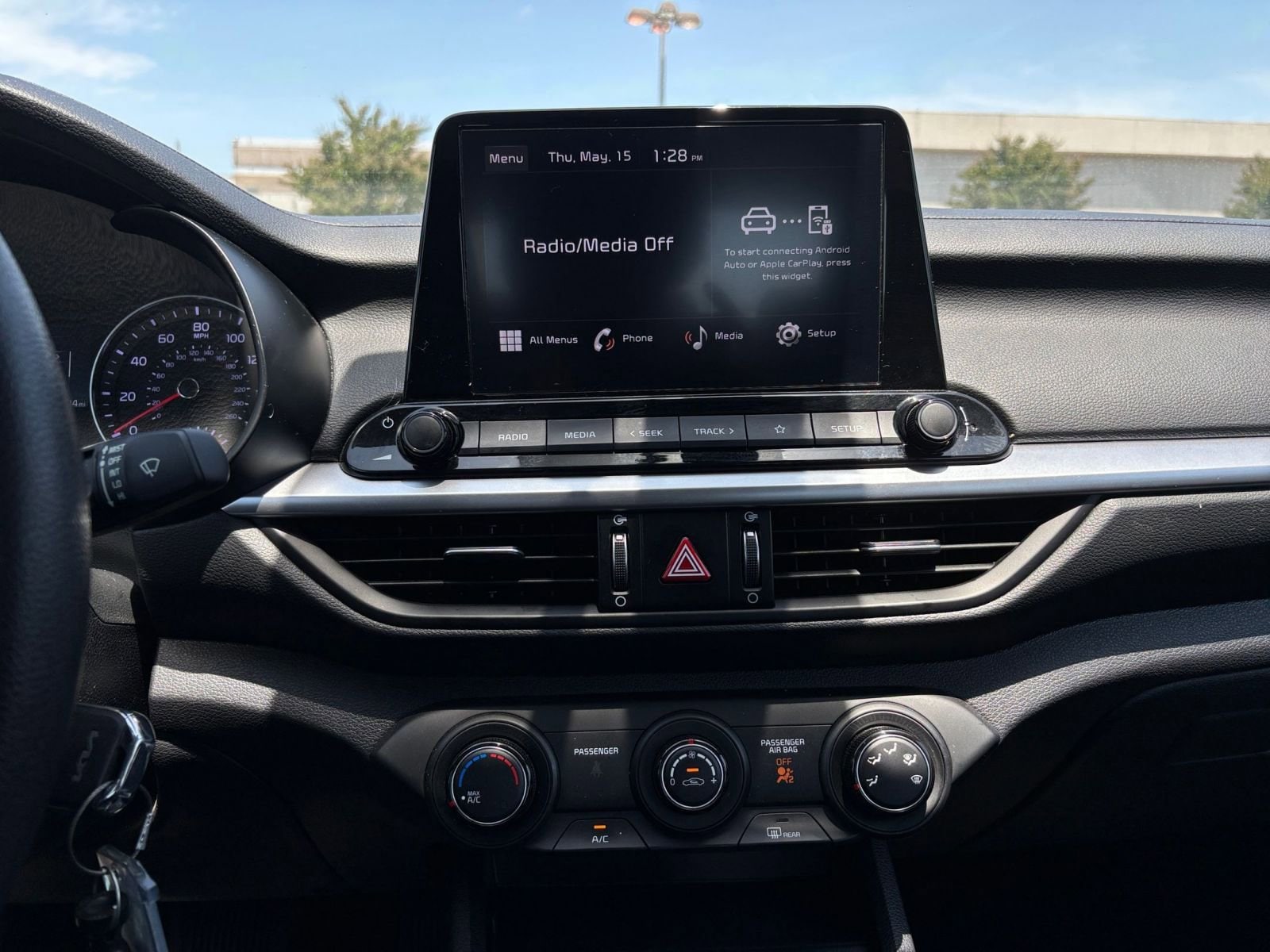 2024 Kia Forte LXS 18