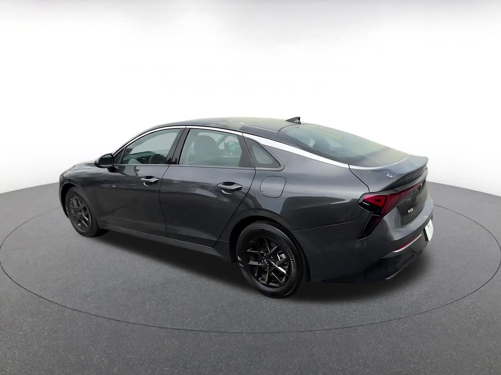 Thumbnail: 2025 Kia K5 - 15