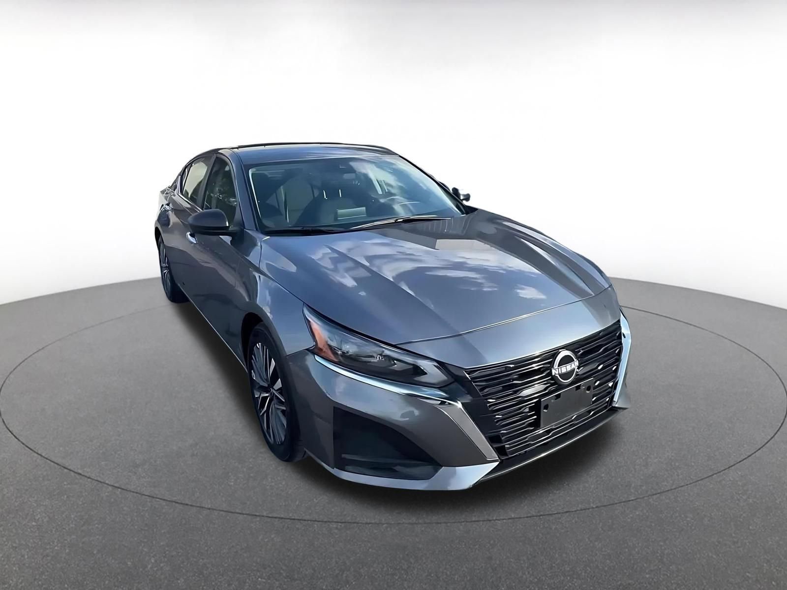 Thumbnail: 2025 Nissan Altima - 2