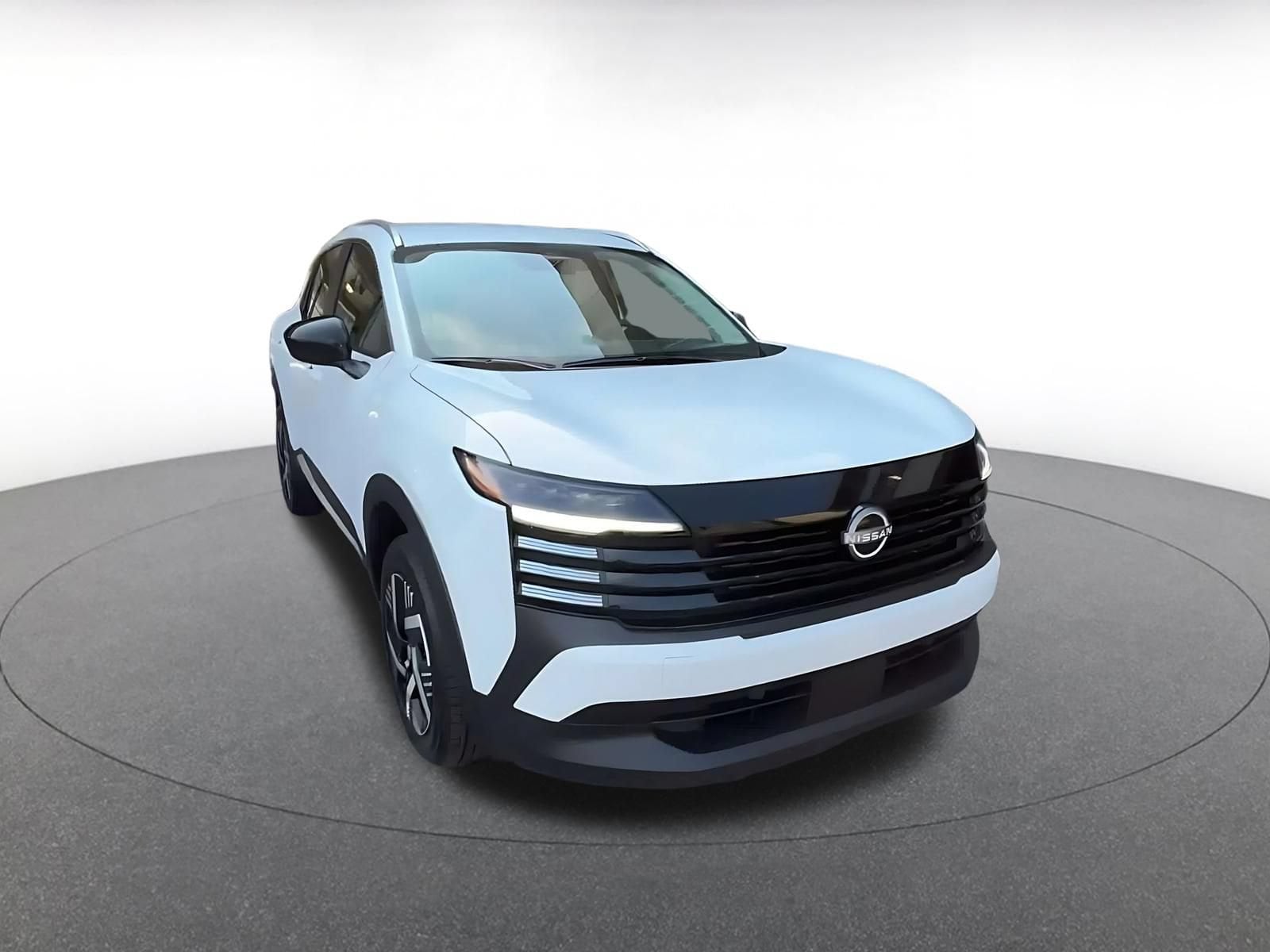 Thumbnail: 2026 Nissan Kicks - 3
