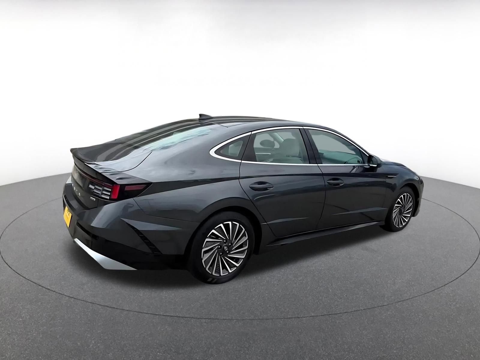Thumbnail: 2025 Hyundai Sonata - 16
