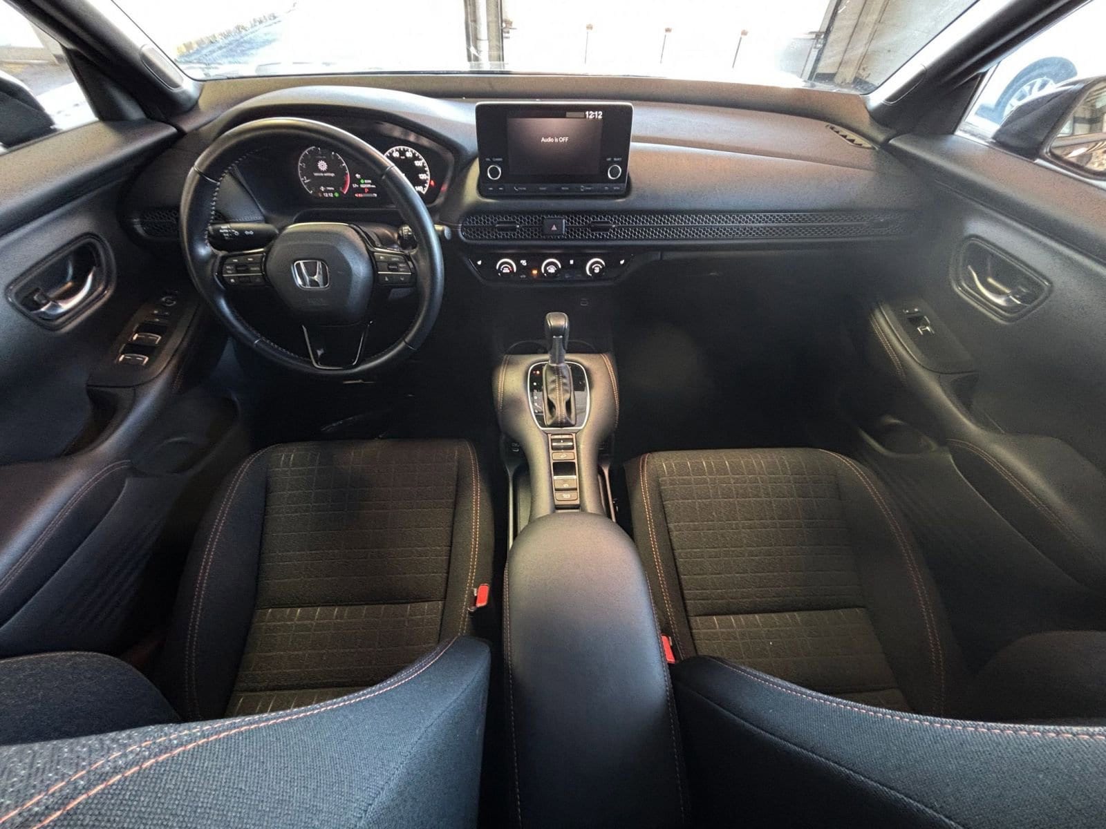 Thumbnail: 2025 Honda HR-V - 32