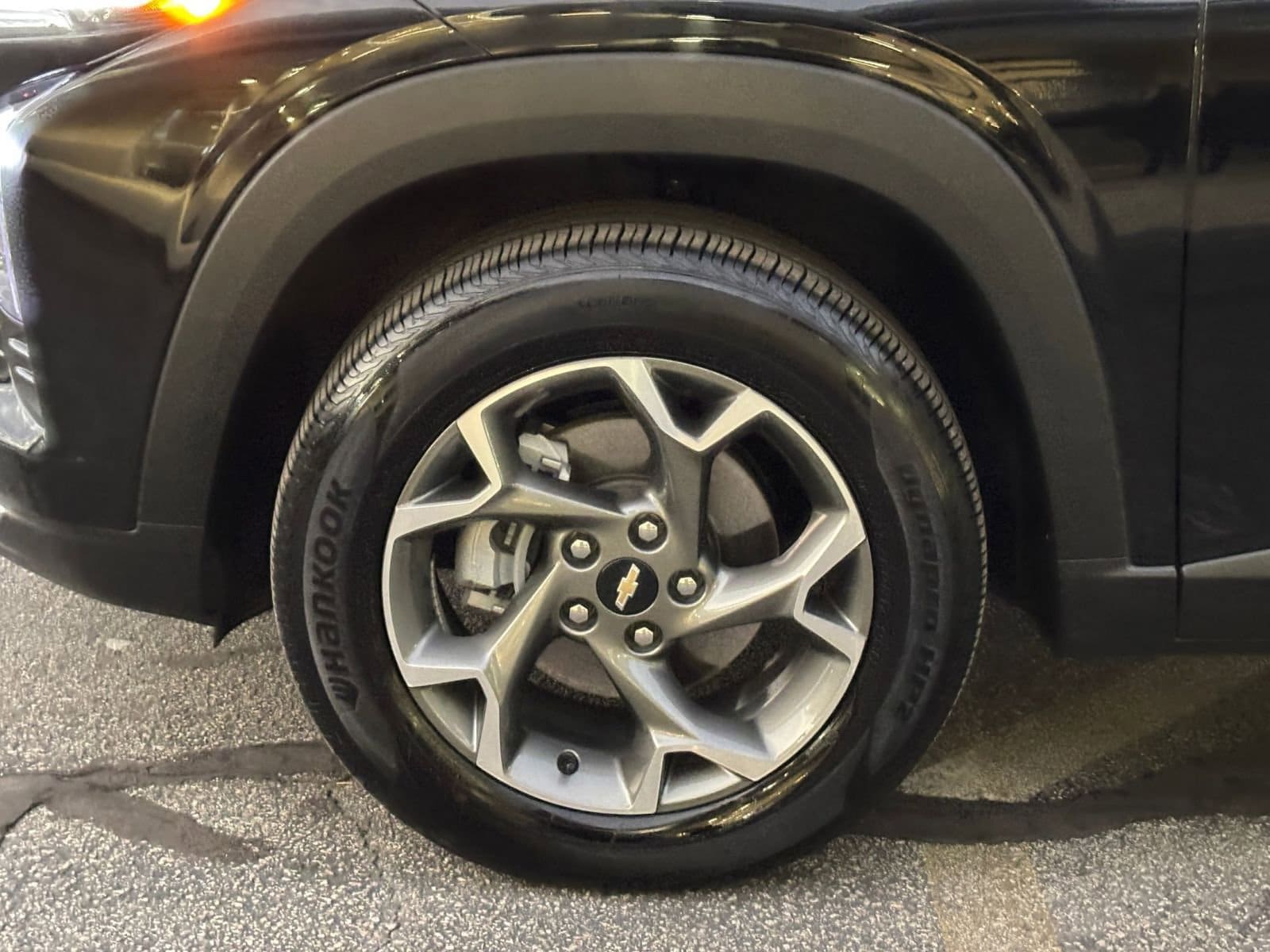 Thumbnail: 2025 Chevrolet Trax - 29