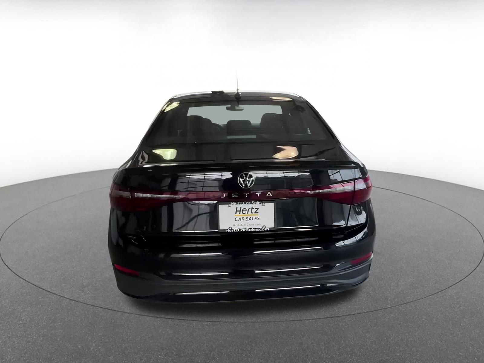 Thumbnail: 2025 Volkswagen Jetta - 11