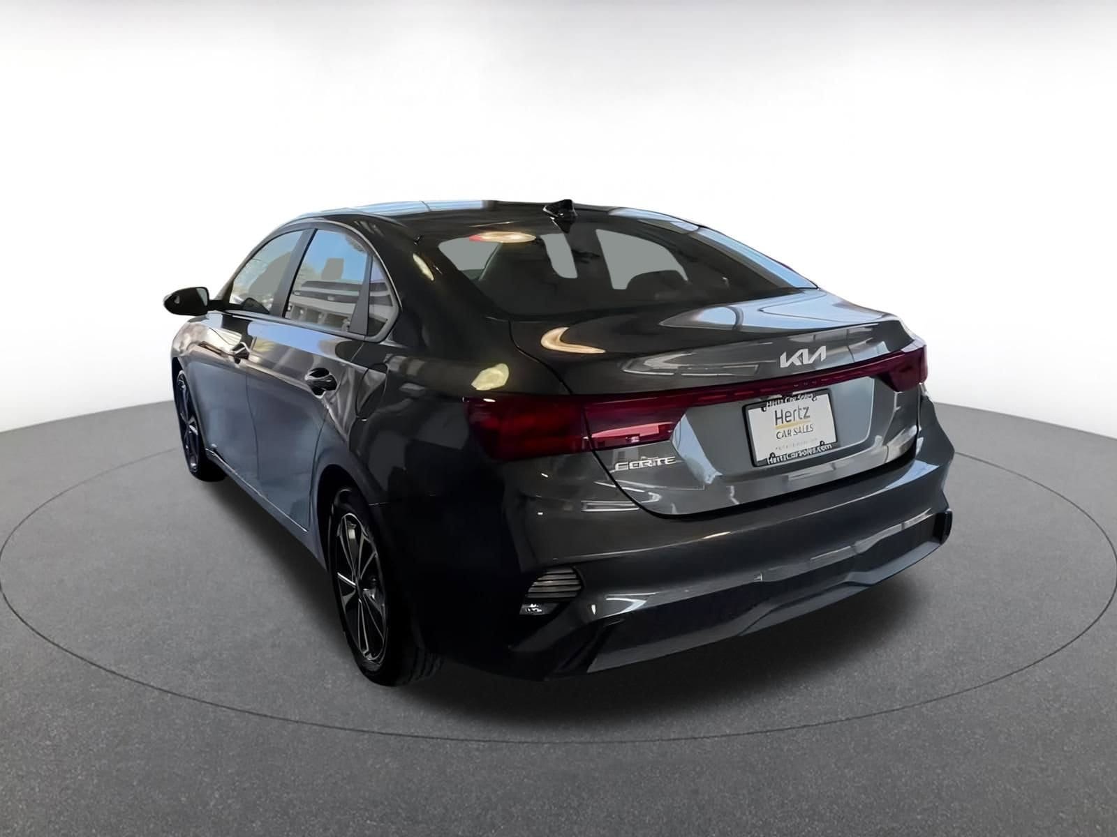 Thumbnail: 2024 Kia Forte - 10