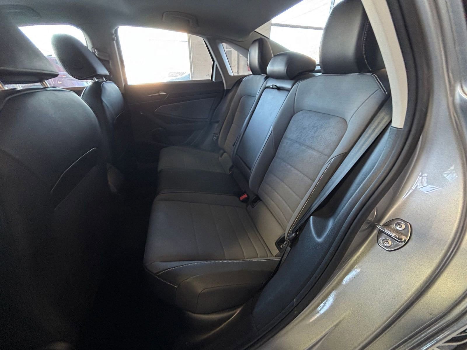 Thumbnail: 2025 Volkswagen Jetta - 26