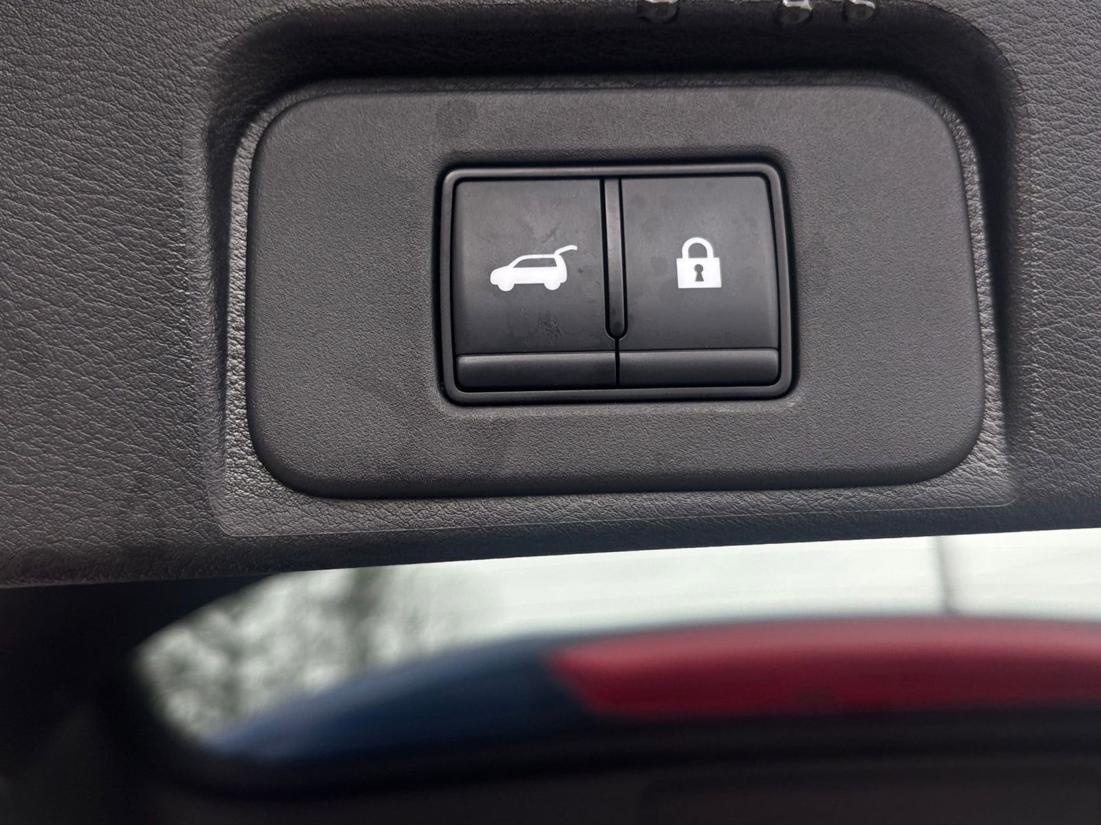 Thumbnail: 2025 Nissan Rogue - 23