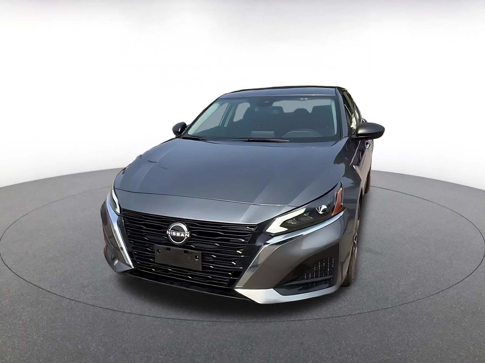 Thumbnail: 2025 Nissan Altima - 6