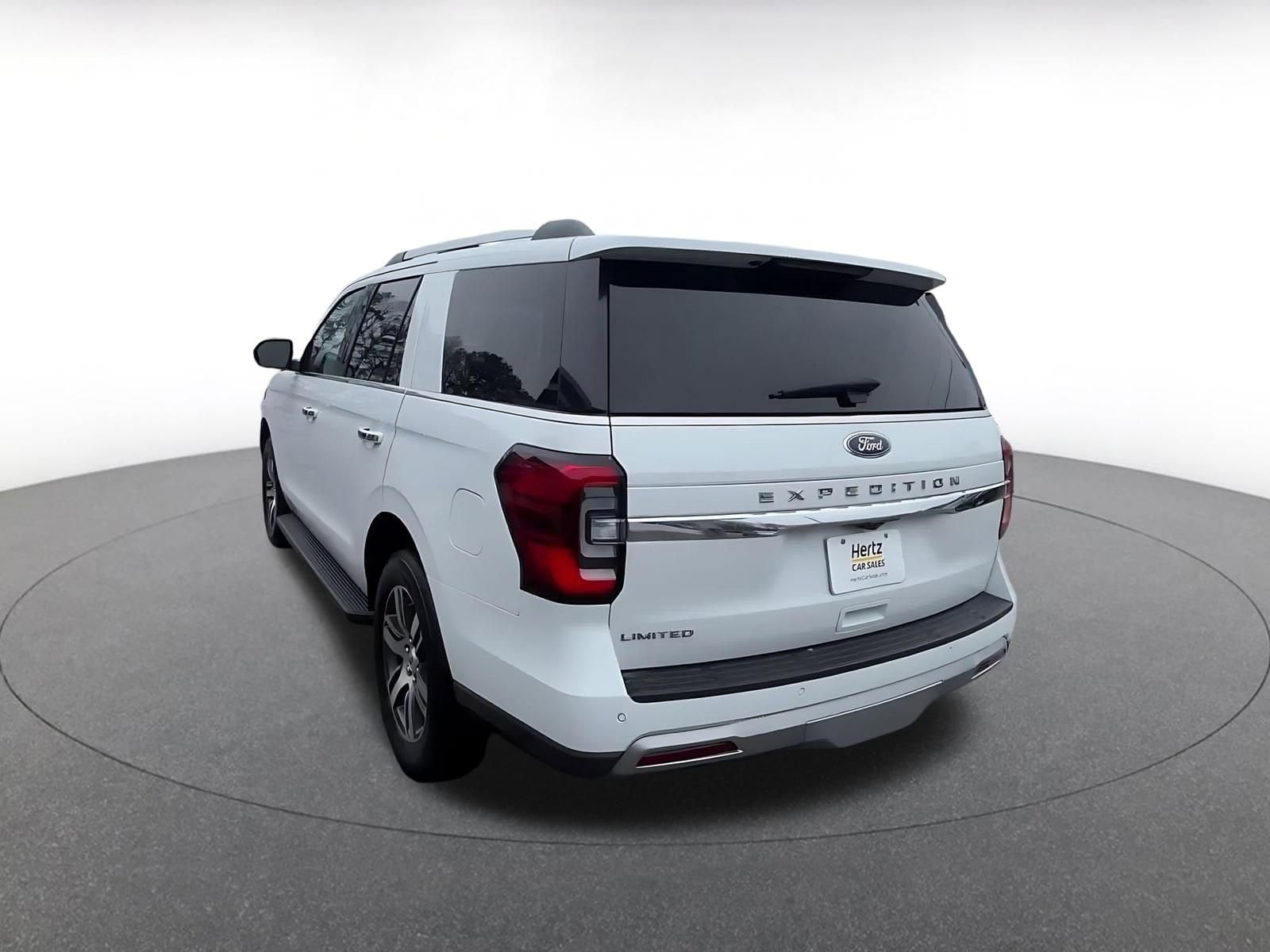 Thumbnail: 2024 Ford Expedition - 16