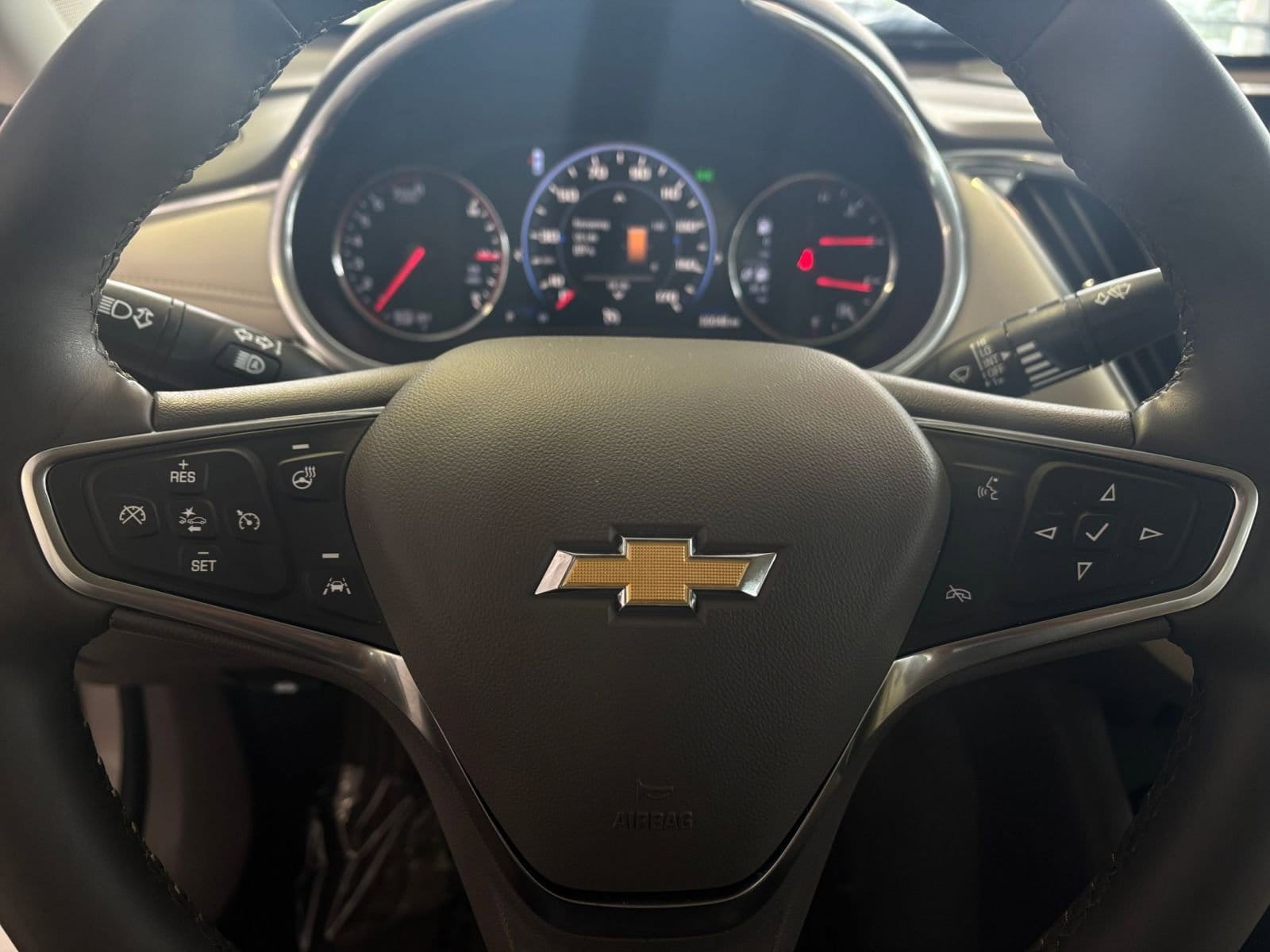 Thumbnail: 2024 Chevrolet Malibu - 28