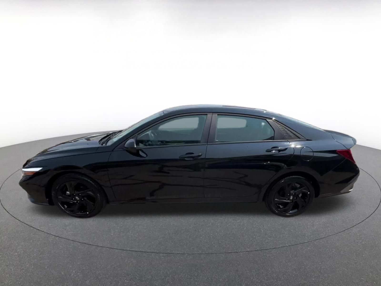 Thumbnail: 2026 Hyundai Elantra - 8