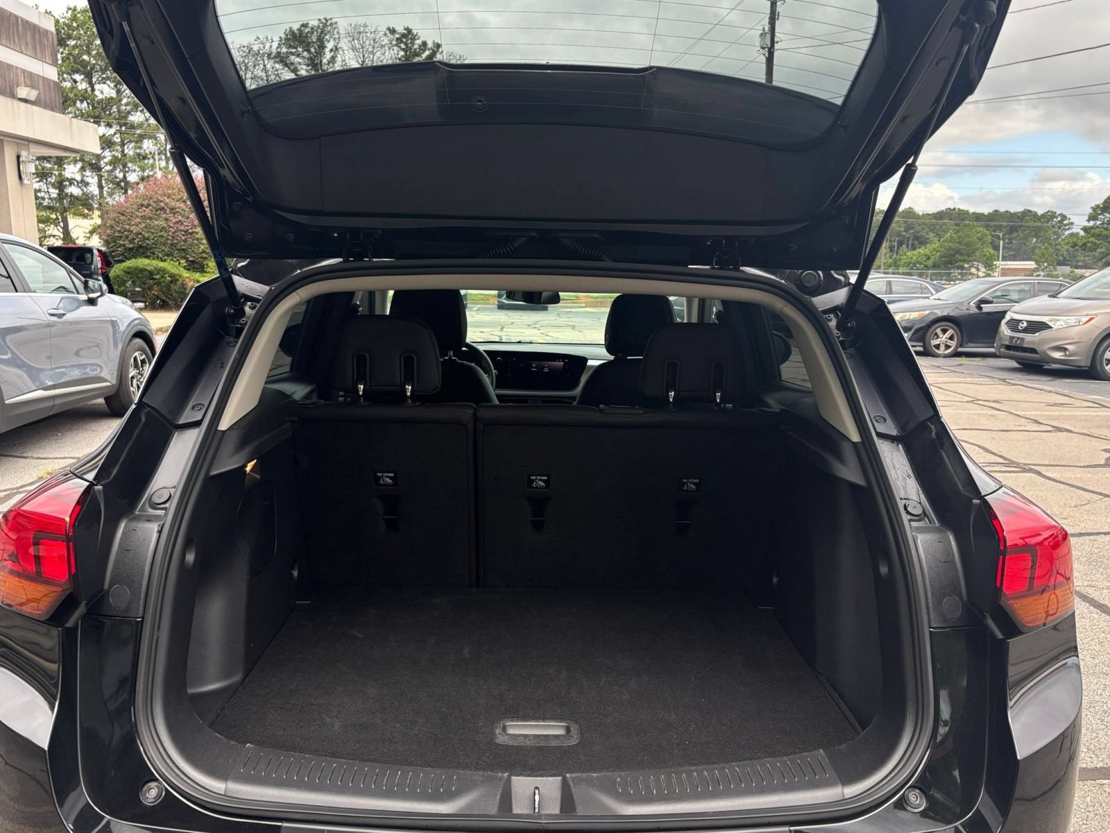 Thumbnail: 2025 Buick Encore GX - 31