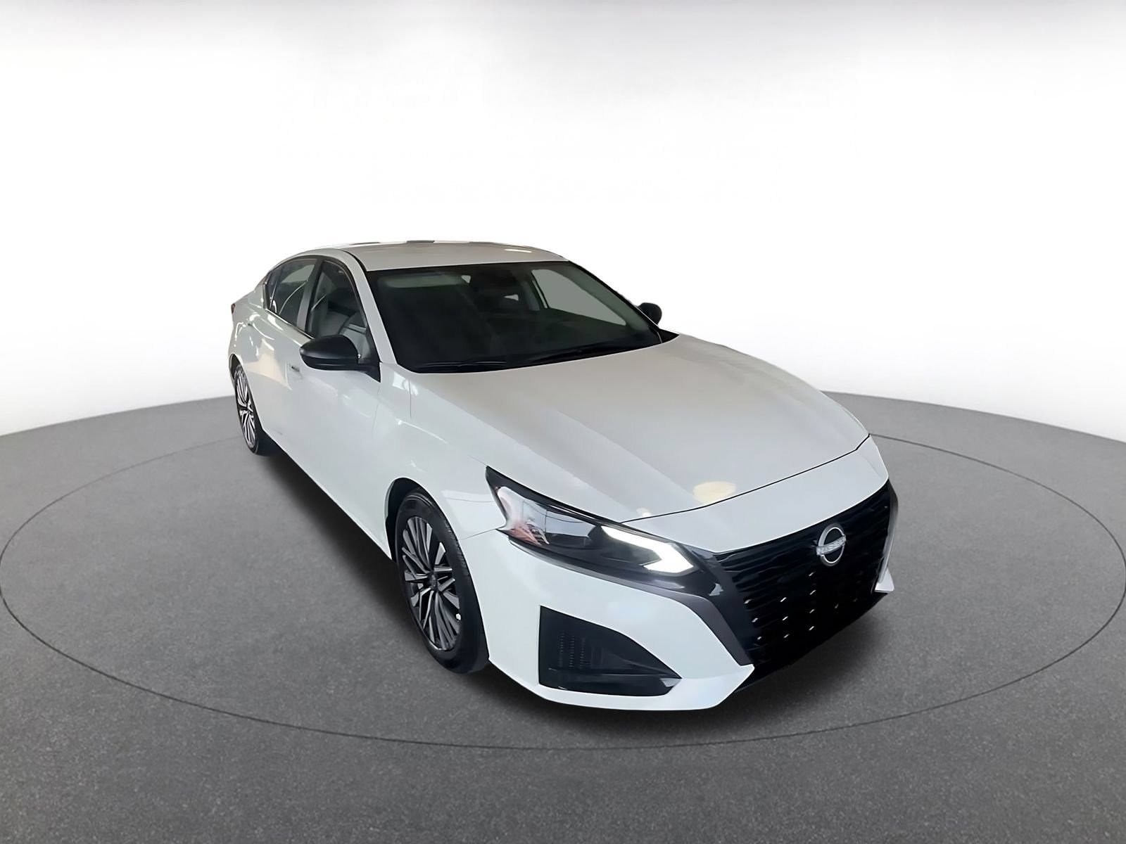Thumbnail: 2026 Nissan Altima - 3