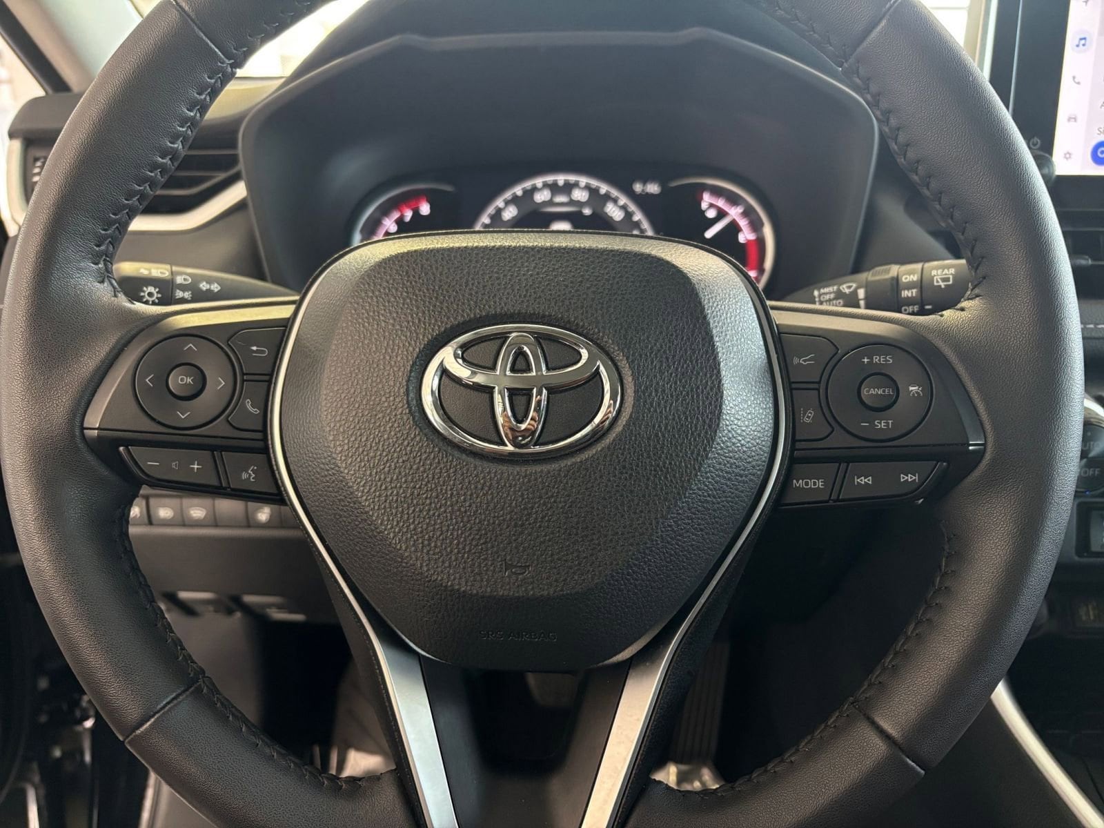 Thumbnail: 2024 Toyota RAV4 - 31