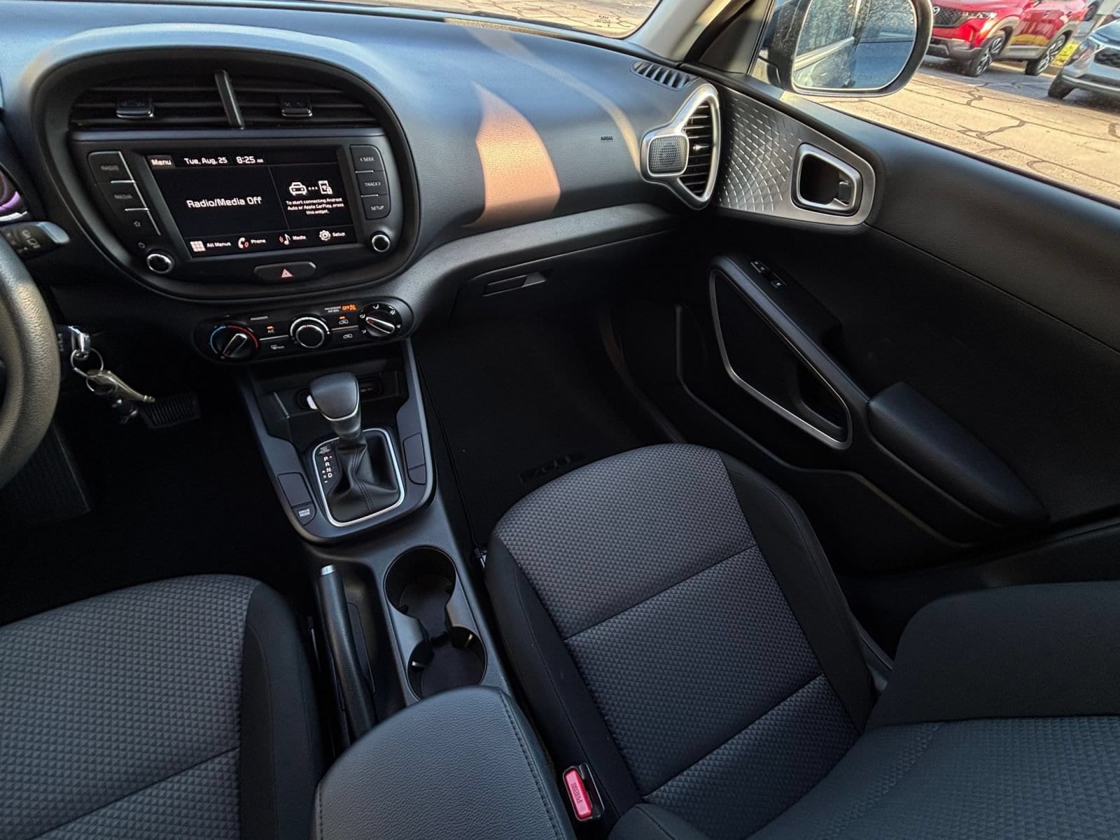 Thumbnail: 2025 Kia Soul - 28