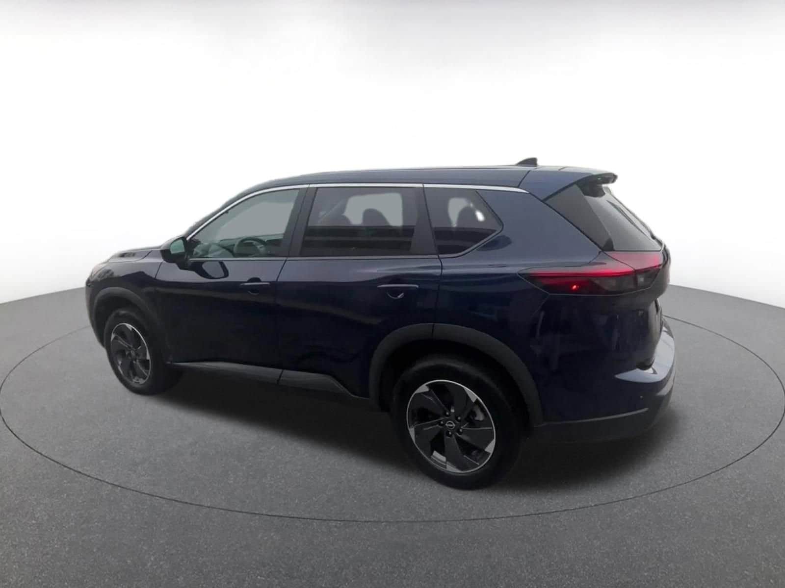 Thumbnail: 2025 Nissan Rogue - 10