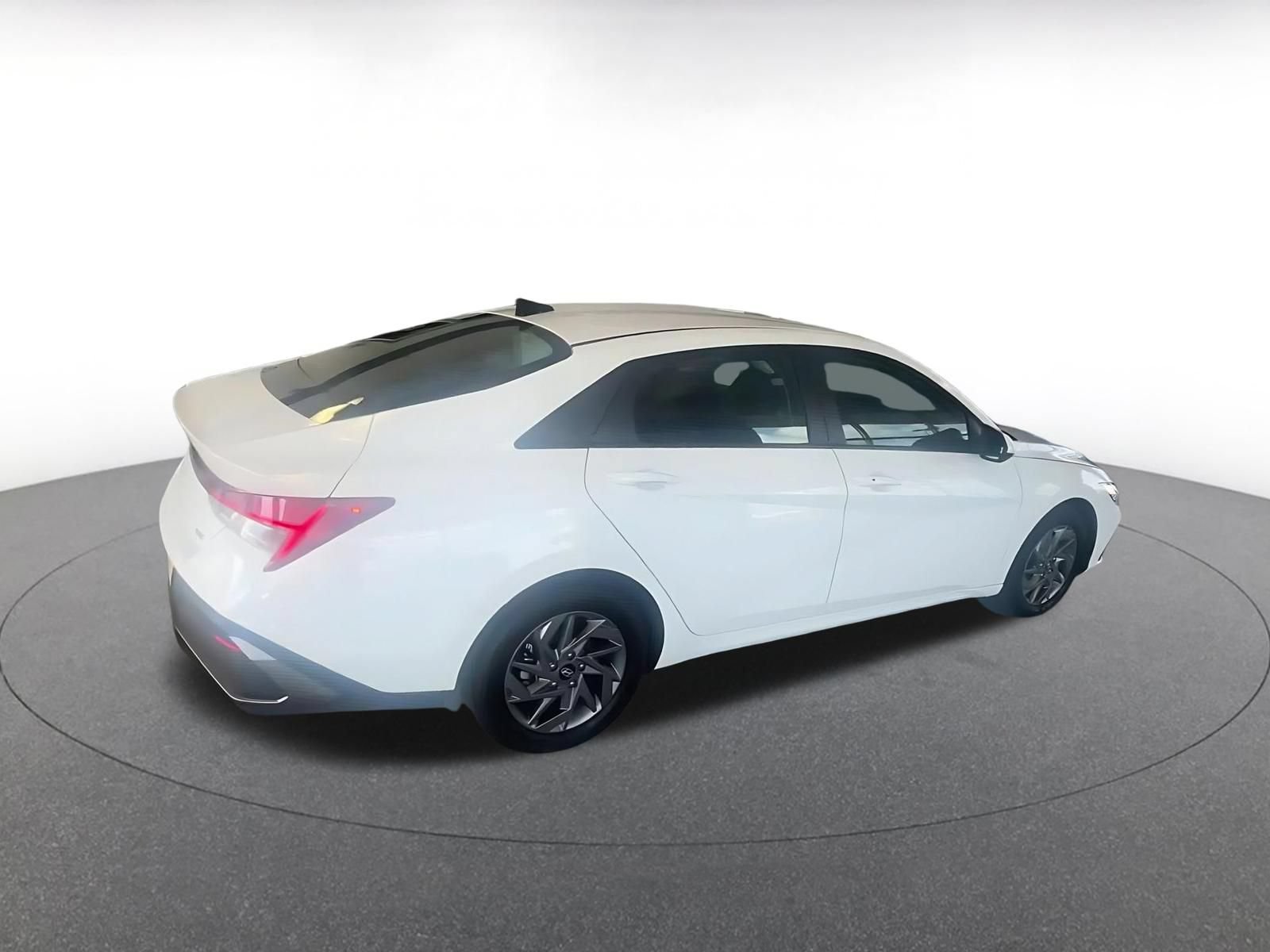 Thumbnail: 2026 Hyundai Elantra - 15
