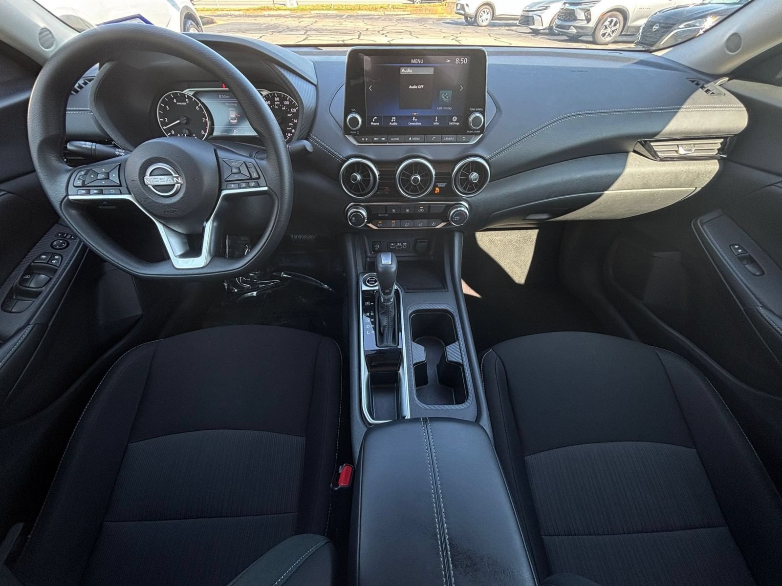 Thumbnail: 2025 Nissan Sentra - 32