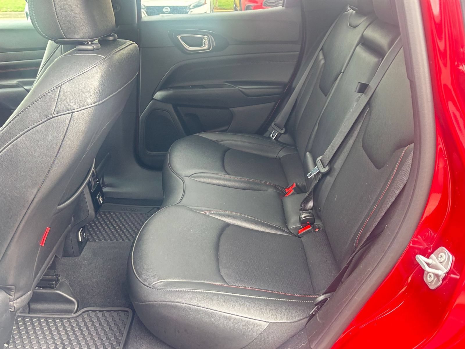 2025 Jeep Compass Trailhawk - Photo 19