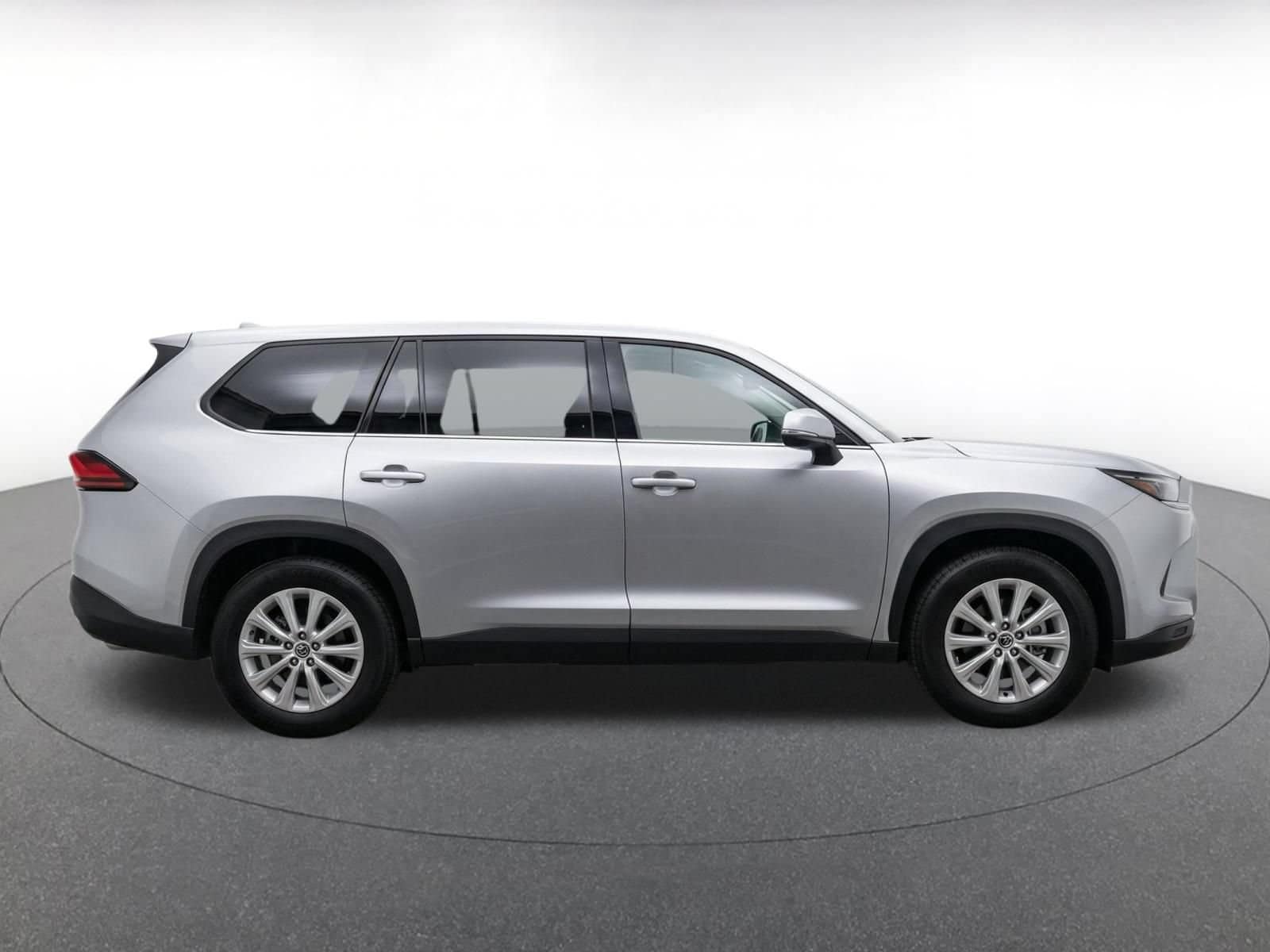 Thumbnail: 2025 Toyota Grand Highlander - 8