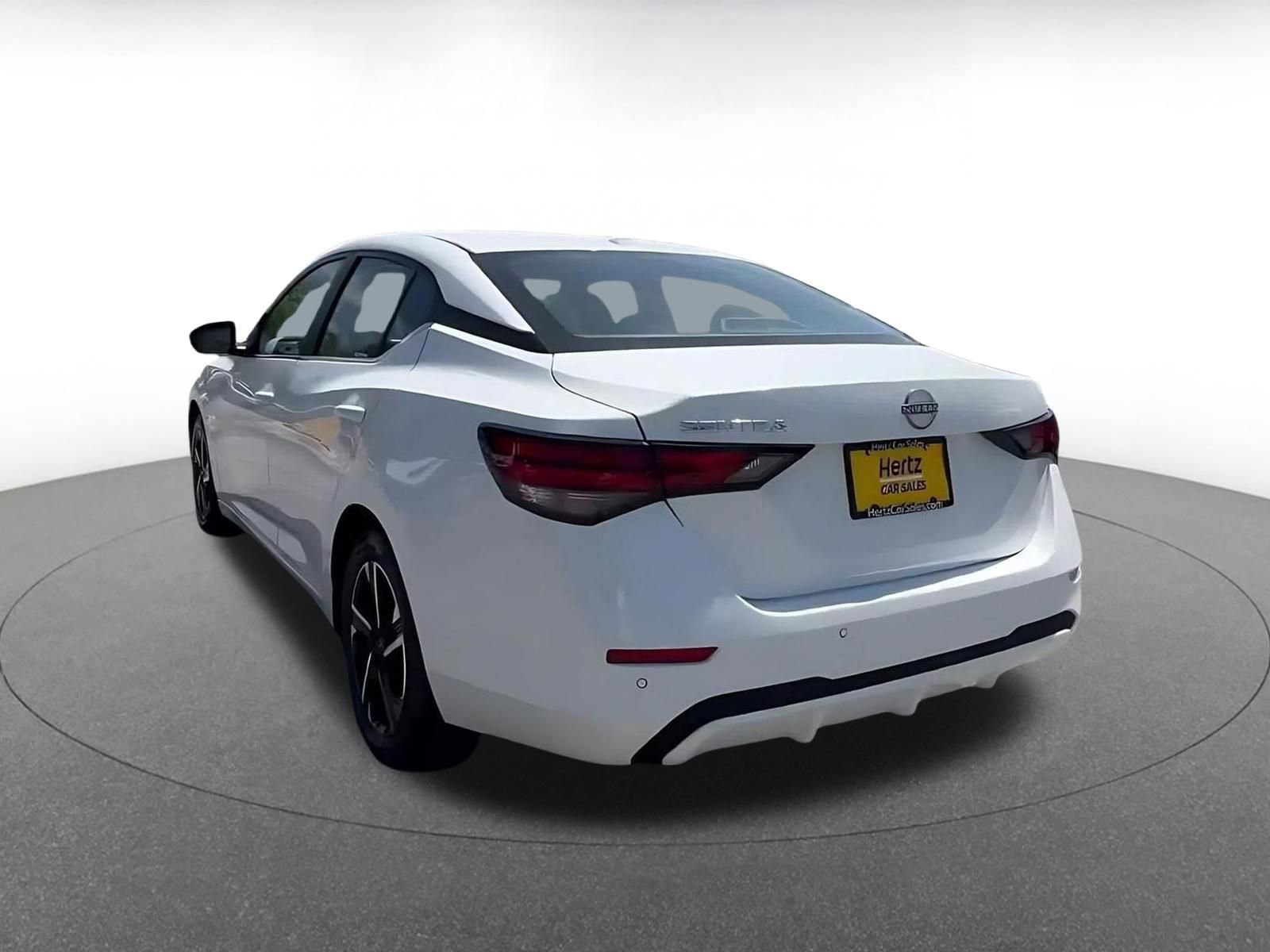 Thumbnail: 2025 Nissan Sentra - 11