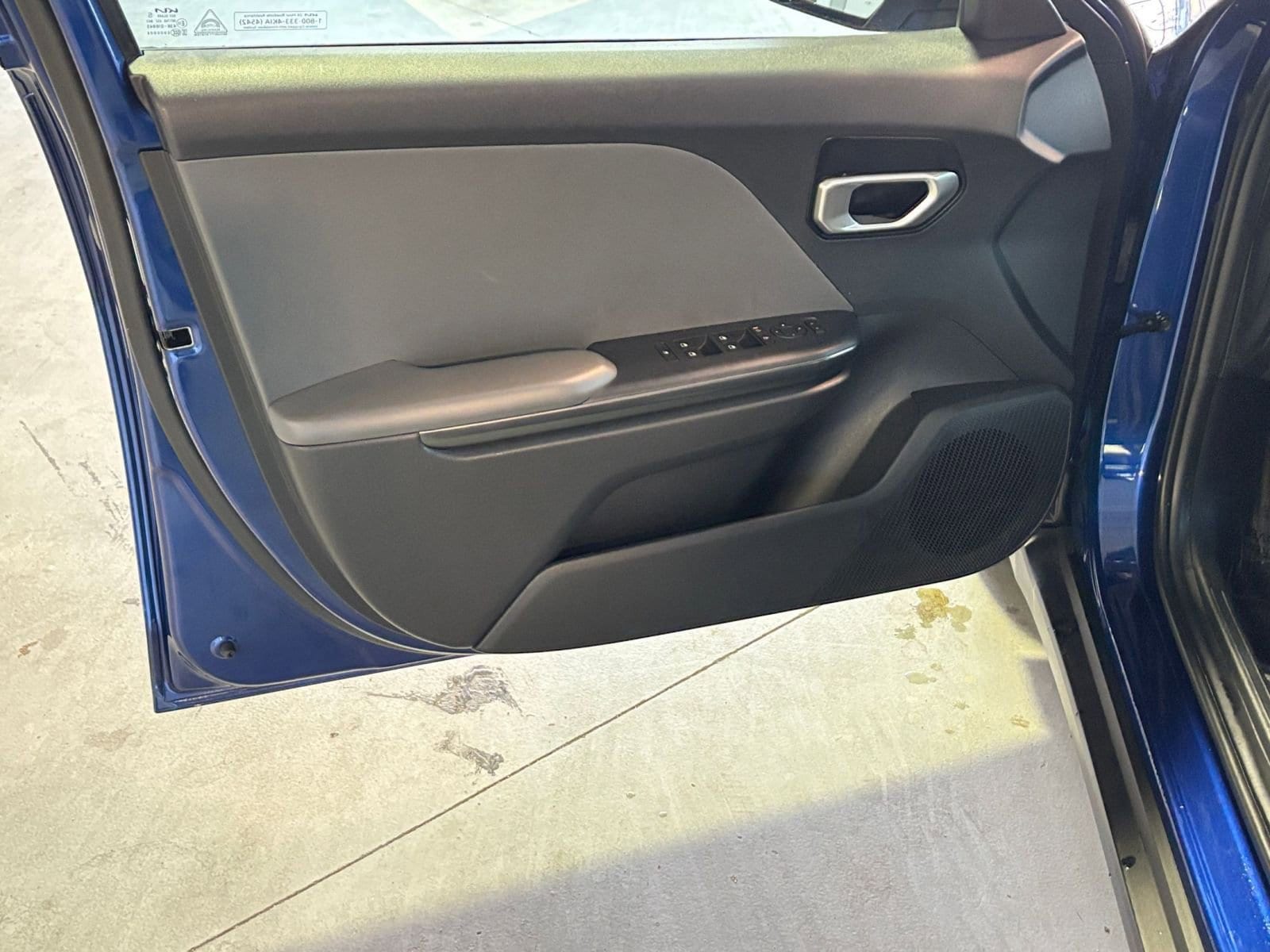 Thumbnail: 2025 Kia K4 - 18