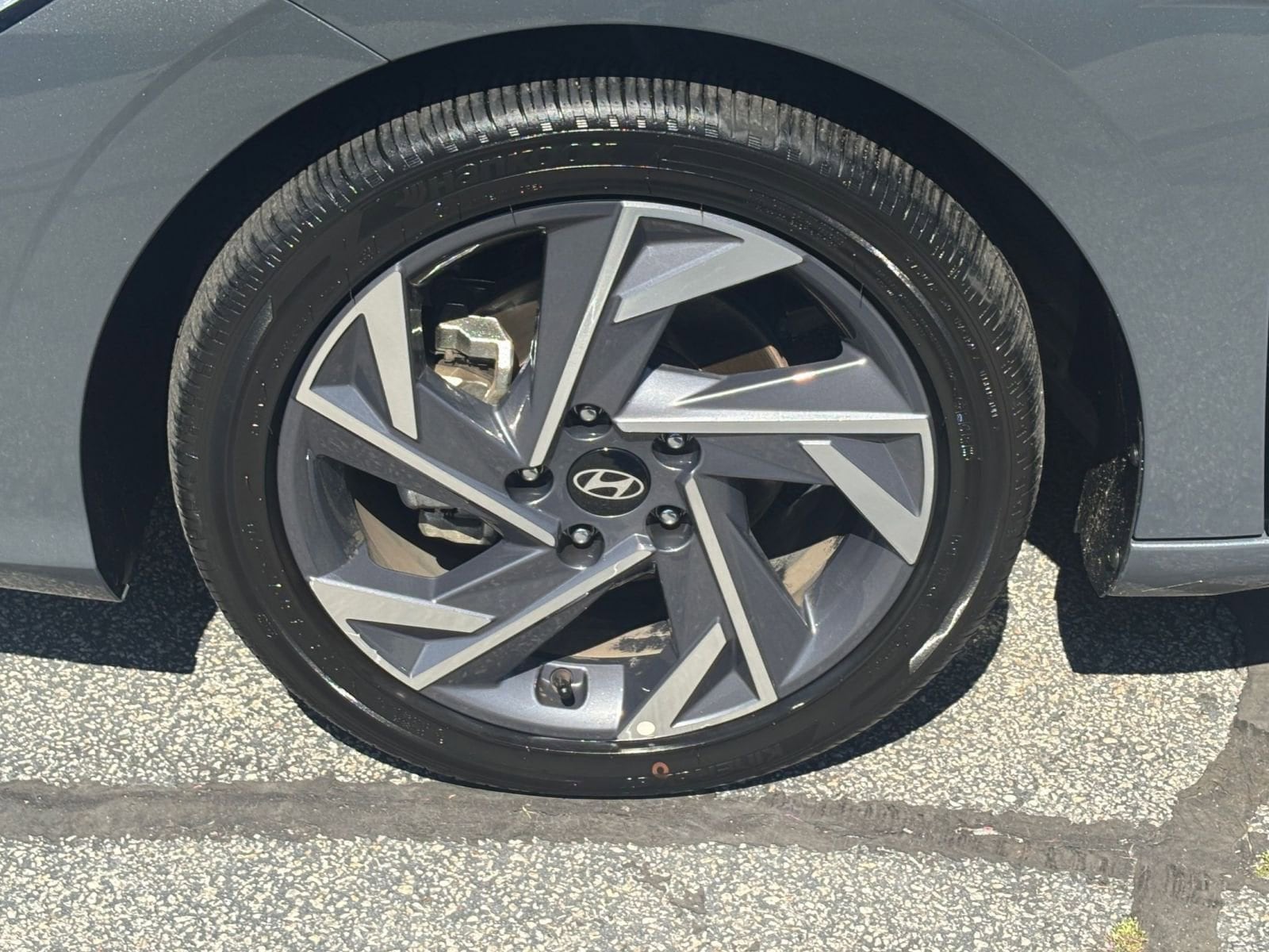 Thumbnail: 2025 Hyundai Elantra - 31