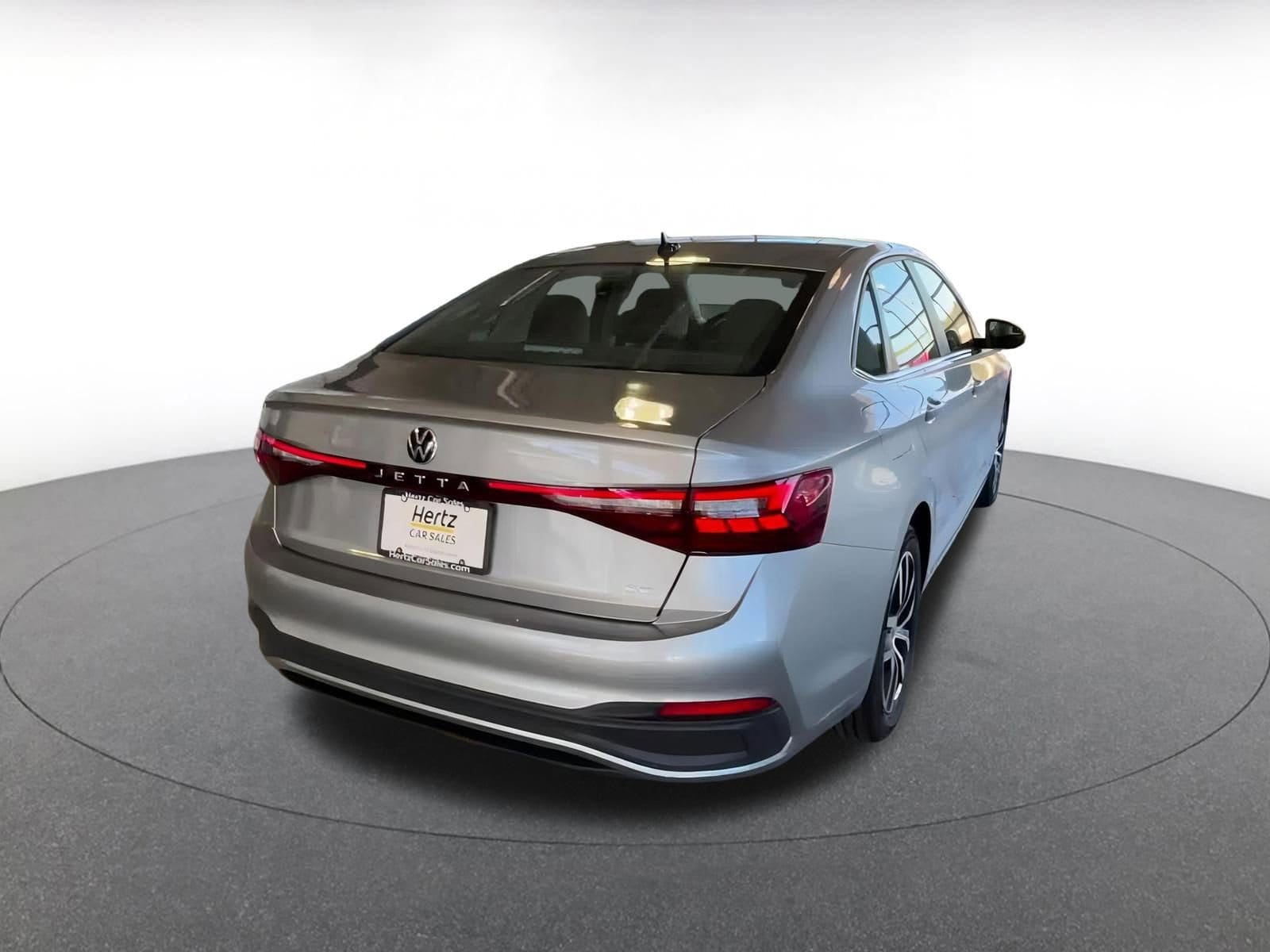 Thumbnail: 2025 Volkswagen Jetta - 12