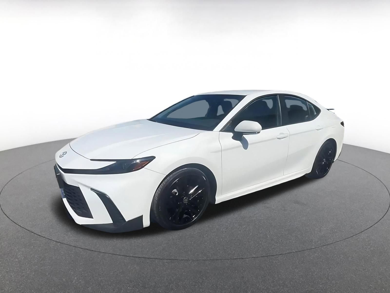 Thumbnail: 2025 Toyota Camry - 11